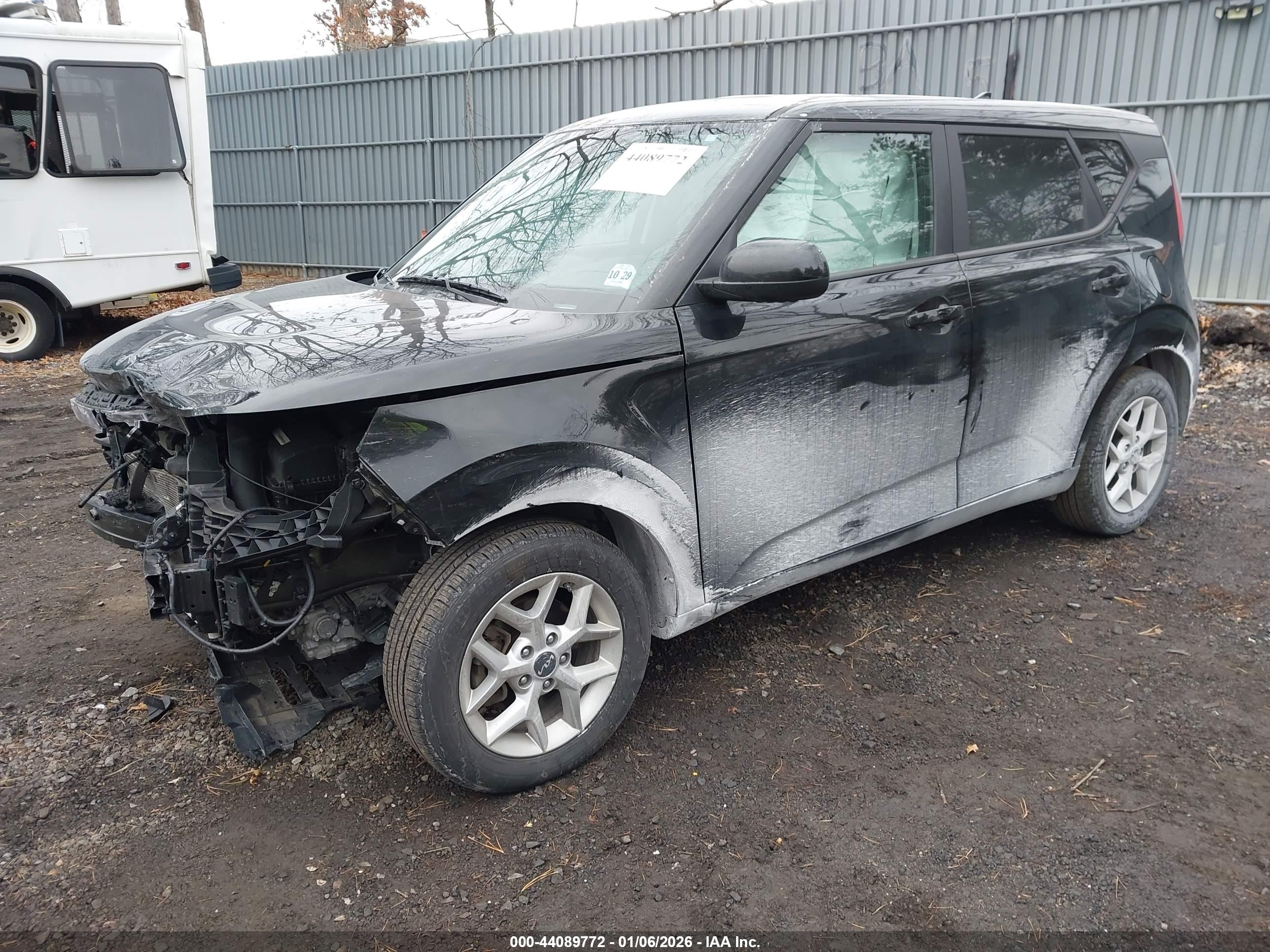 KIA SOUL image 2