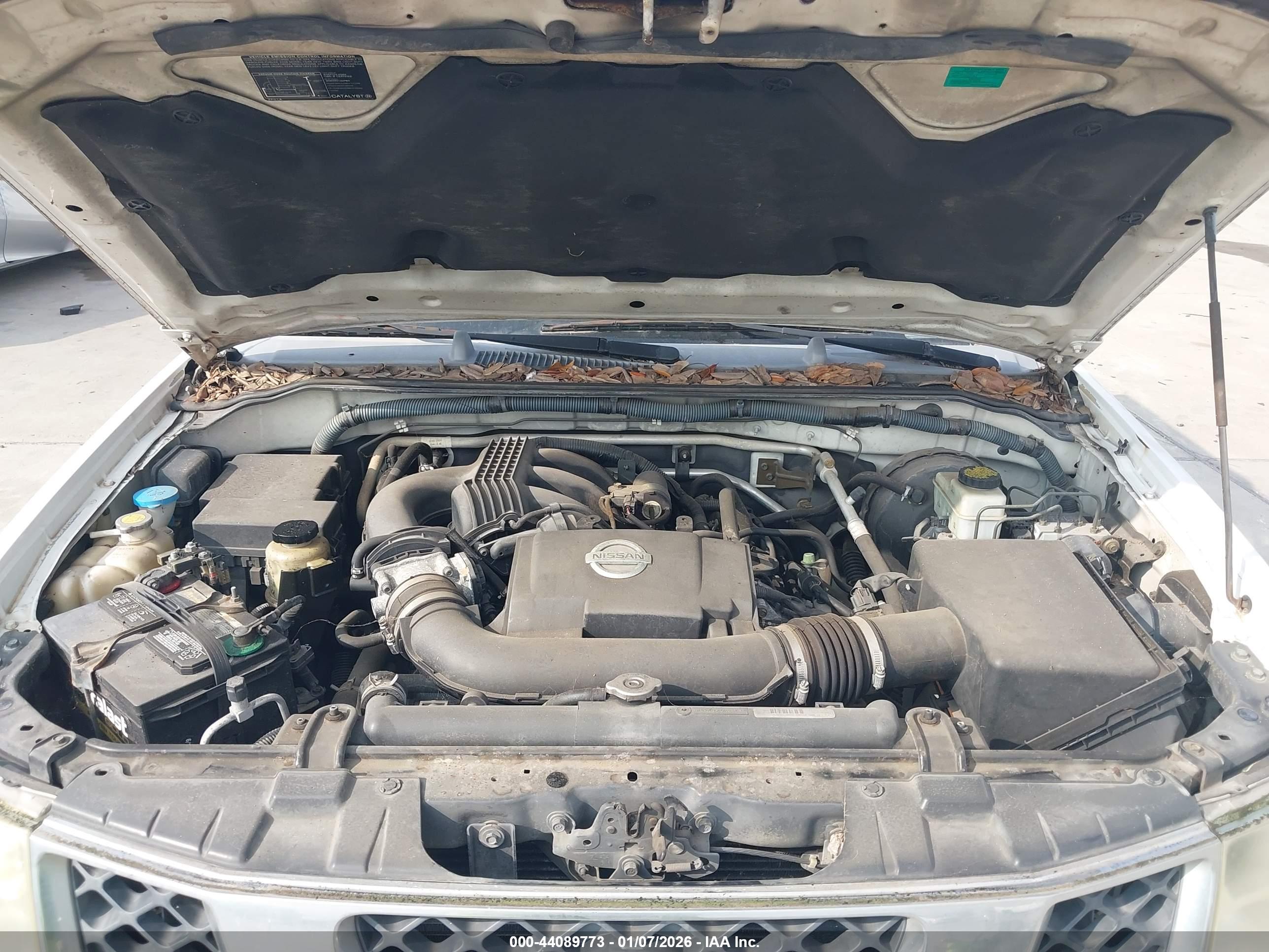 NISSAN FRONTIER image 10