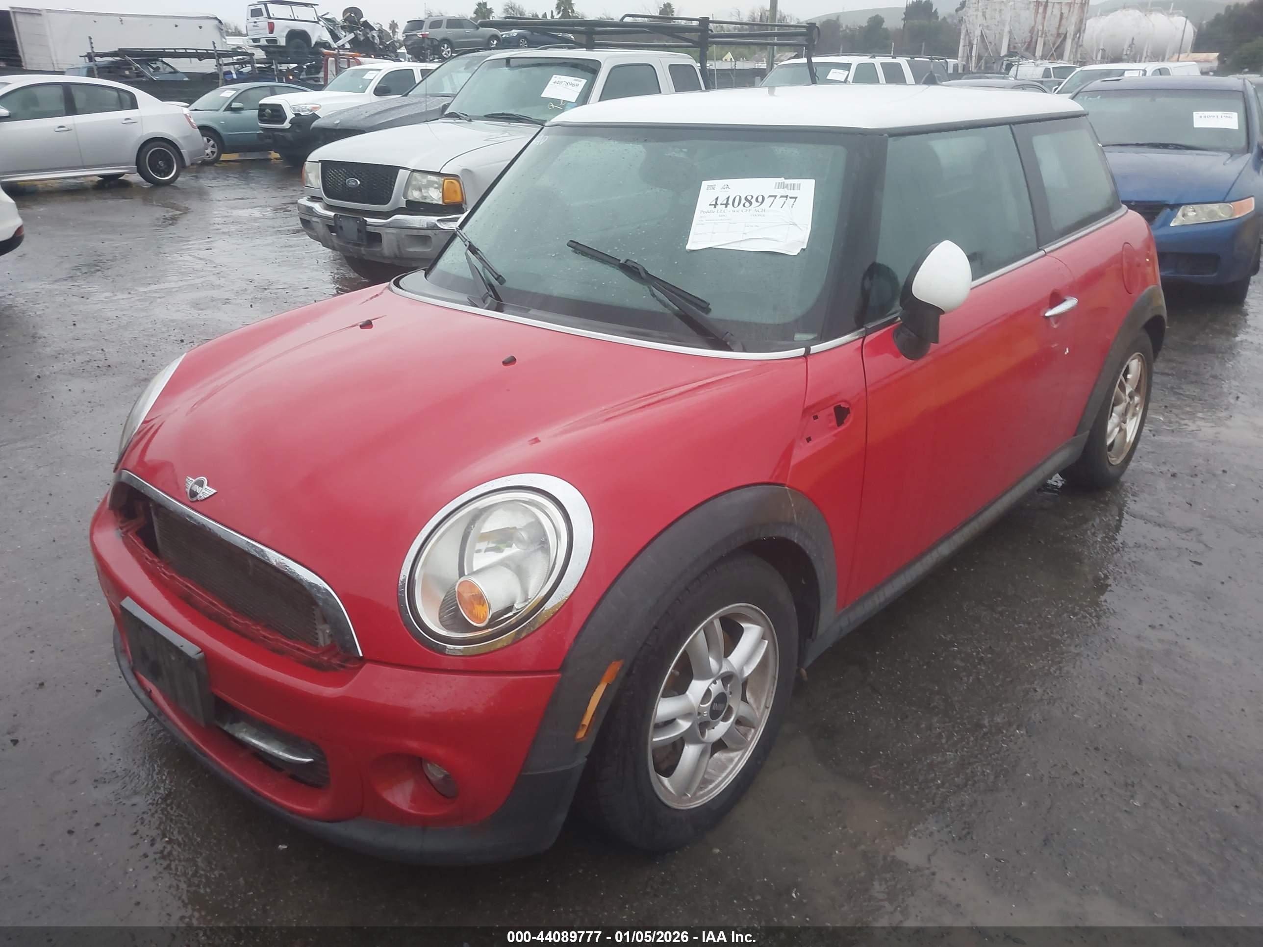MINI COOPER image 6