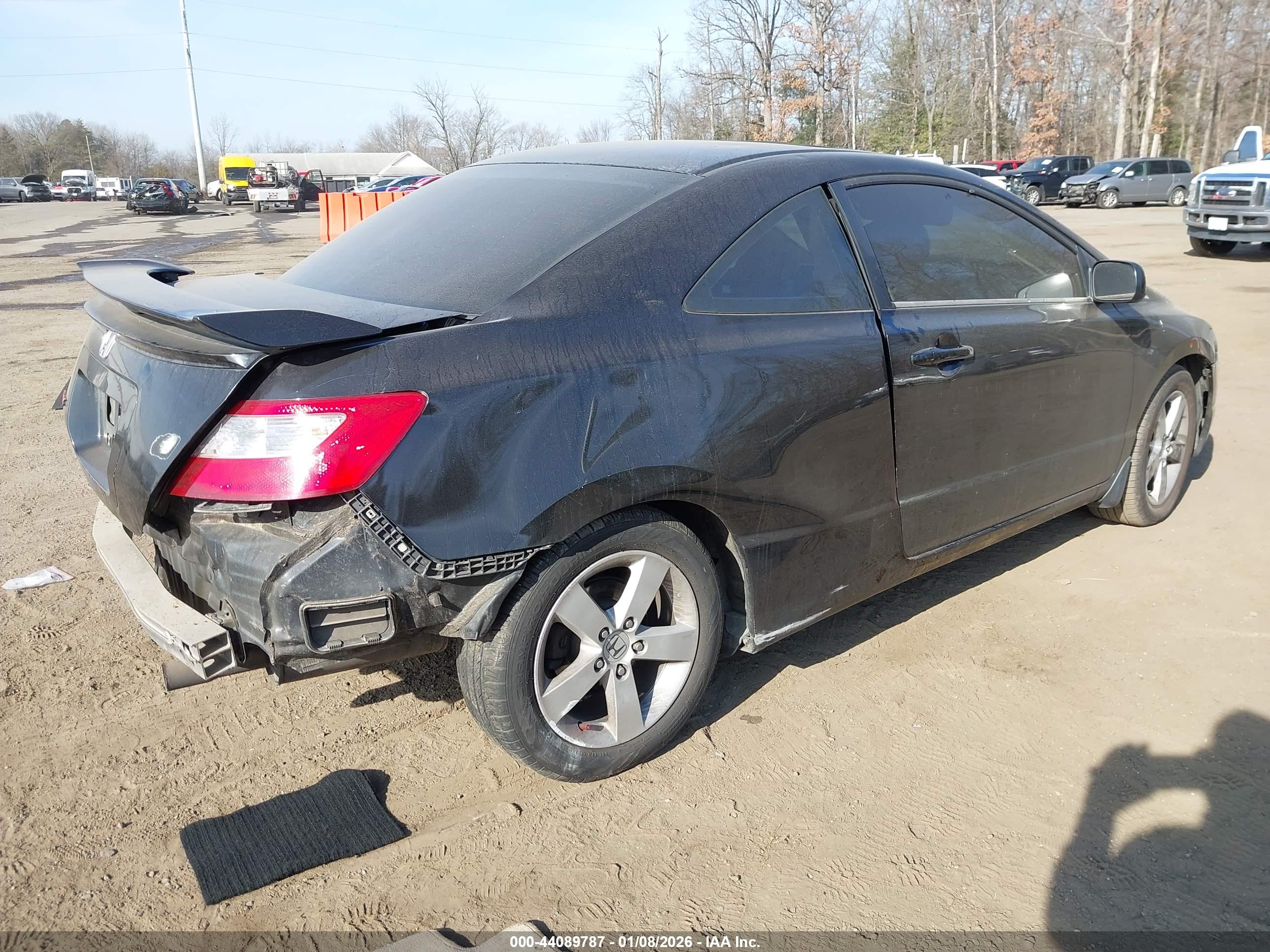 HONDA CIVIC image 4