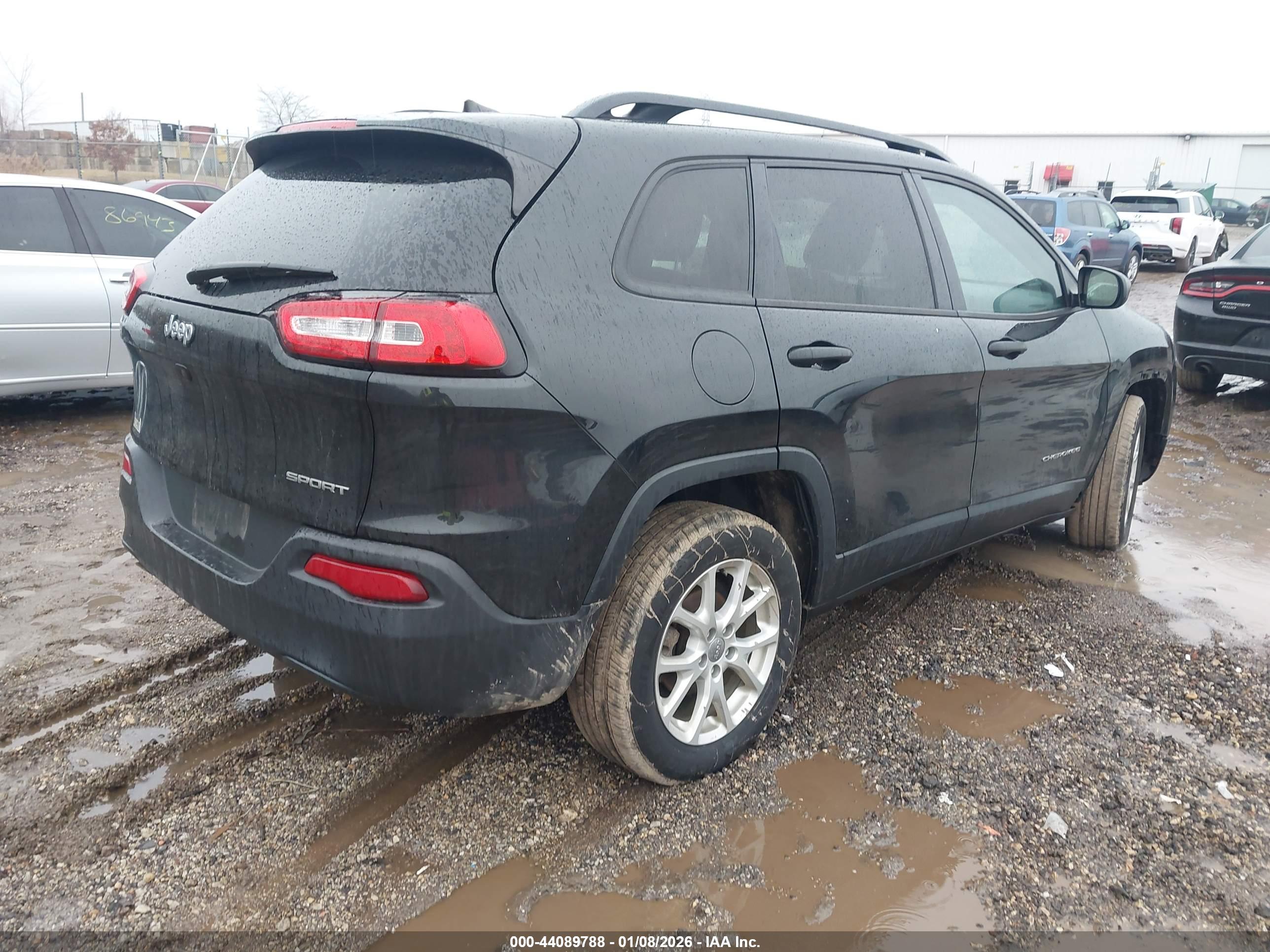 JEEP CHEROKEE image 4