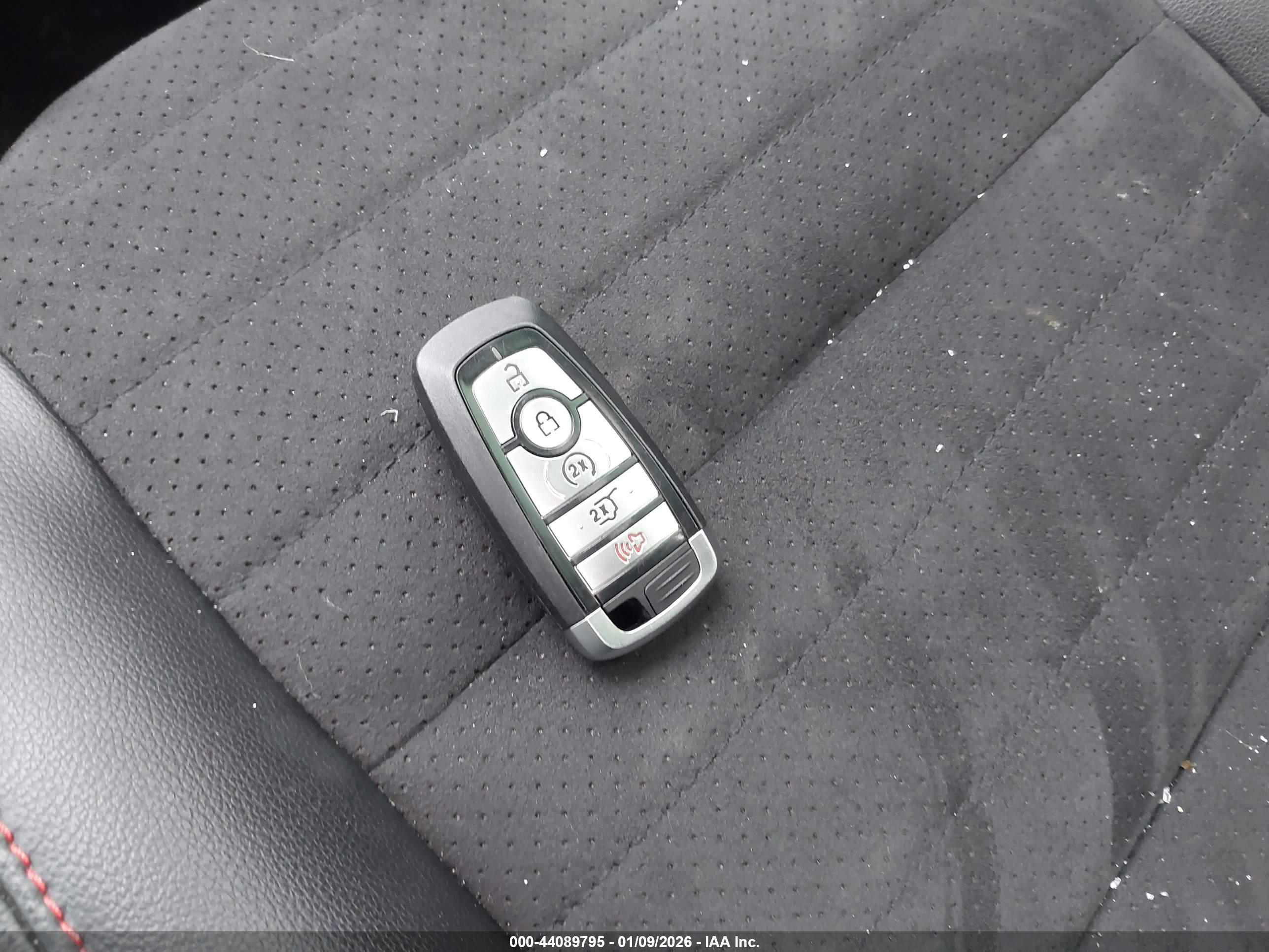 FORD ESCAPE image 11