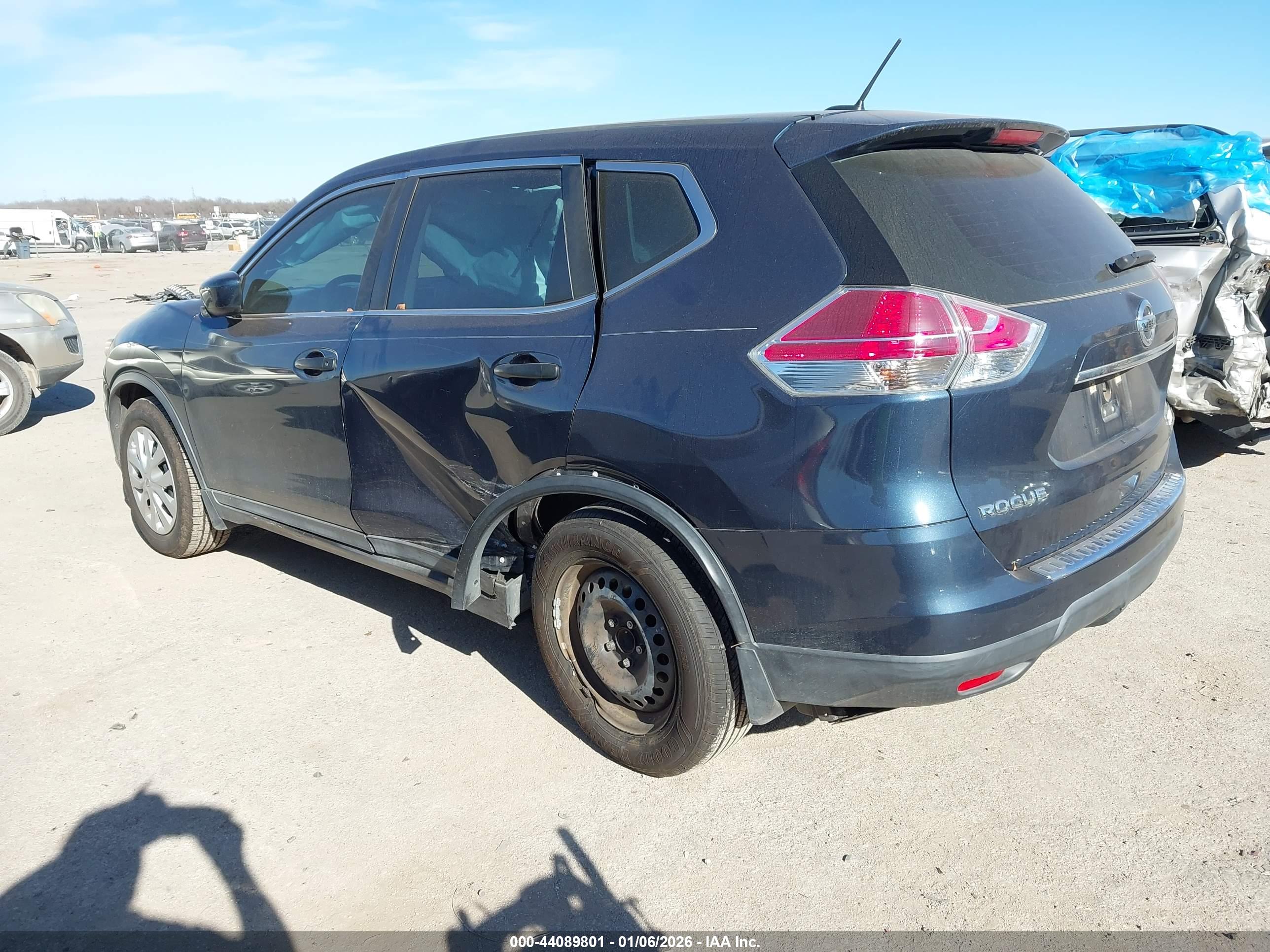 NISSAN ROGUE image 3