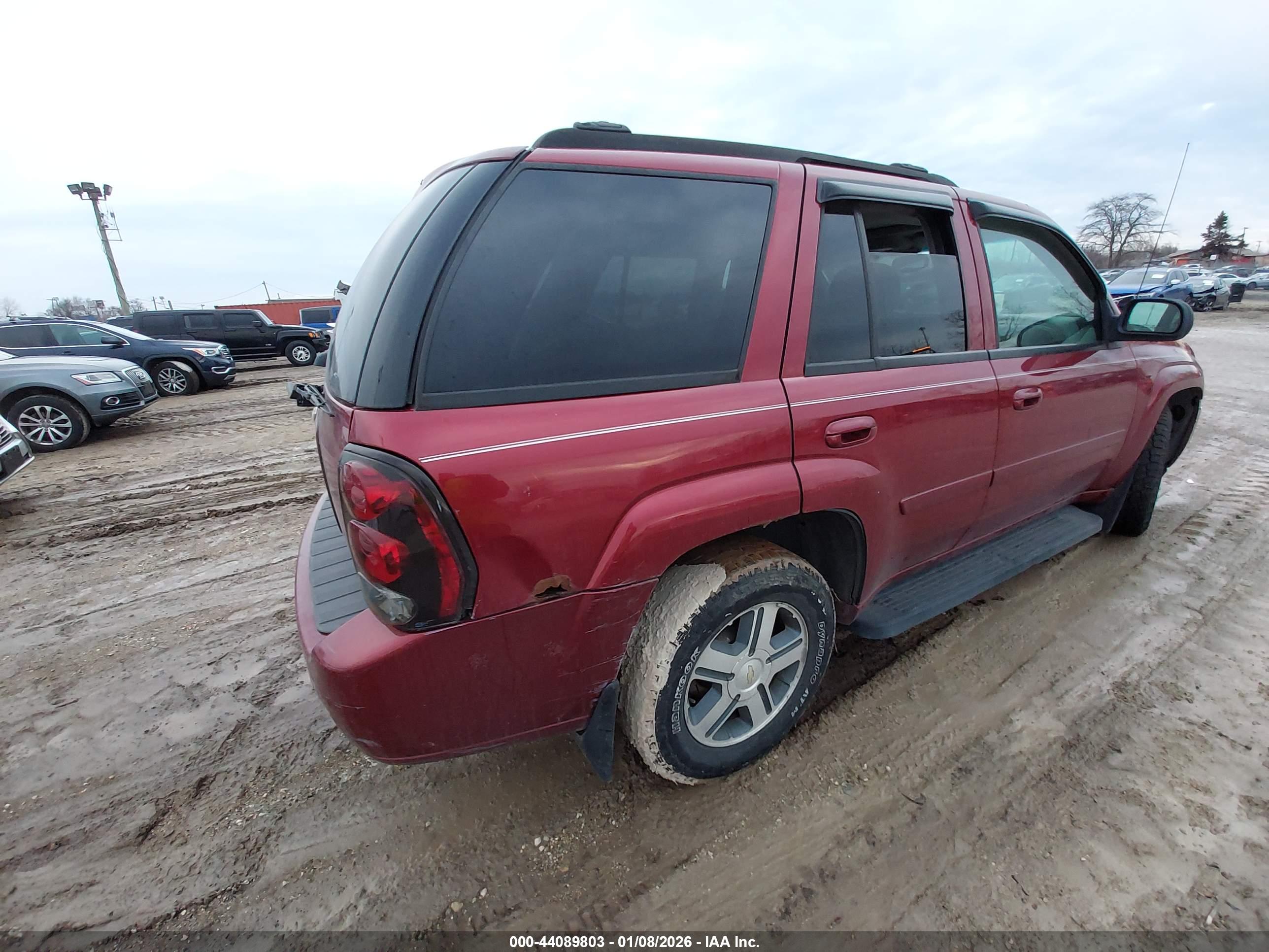 CHEVROLET TRAILBLAZER image 4