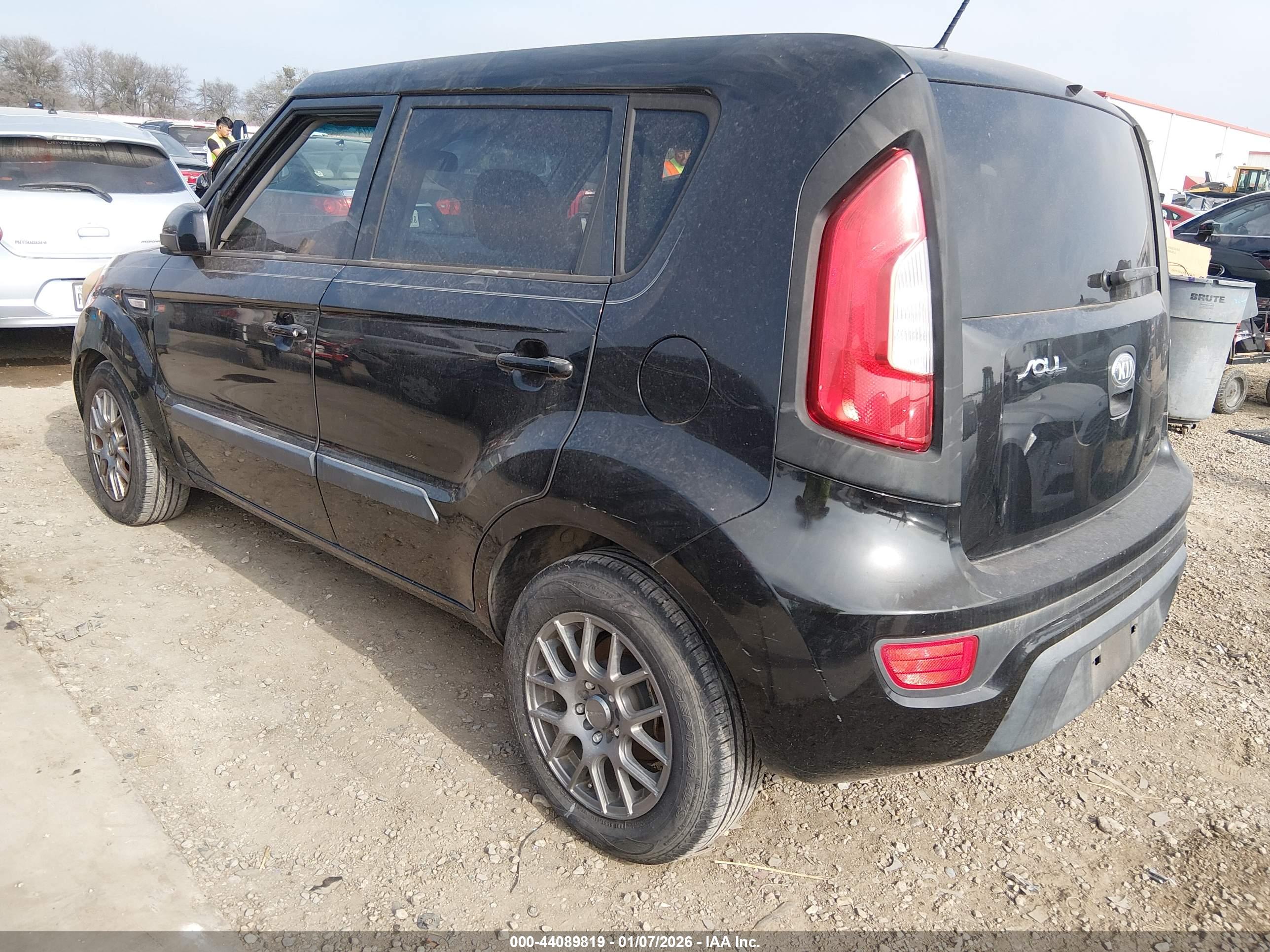 KIA SOUL image 3