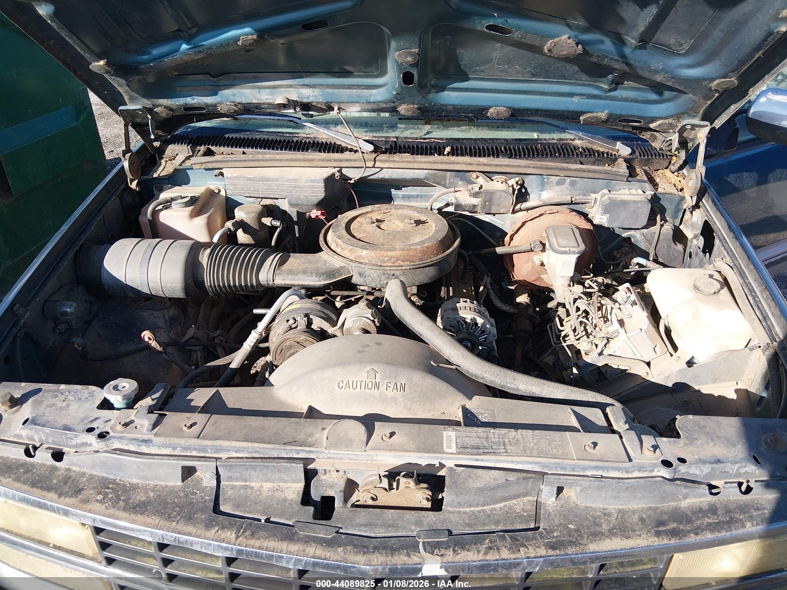 CHEVROLET SUBURBAN image 10