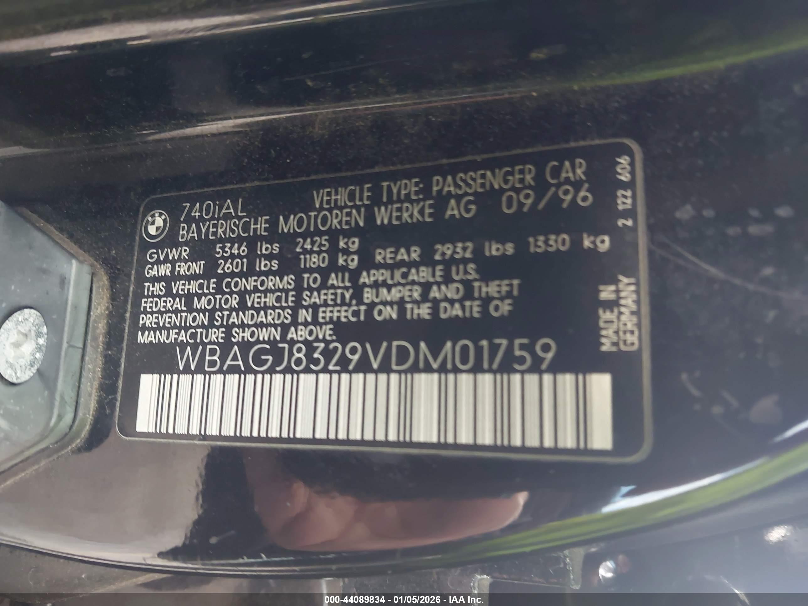 BMW 740IL image 9