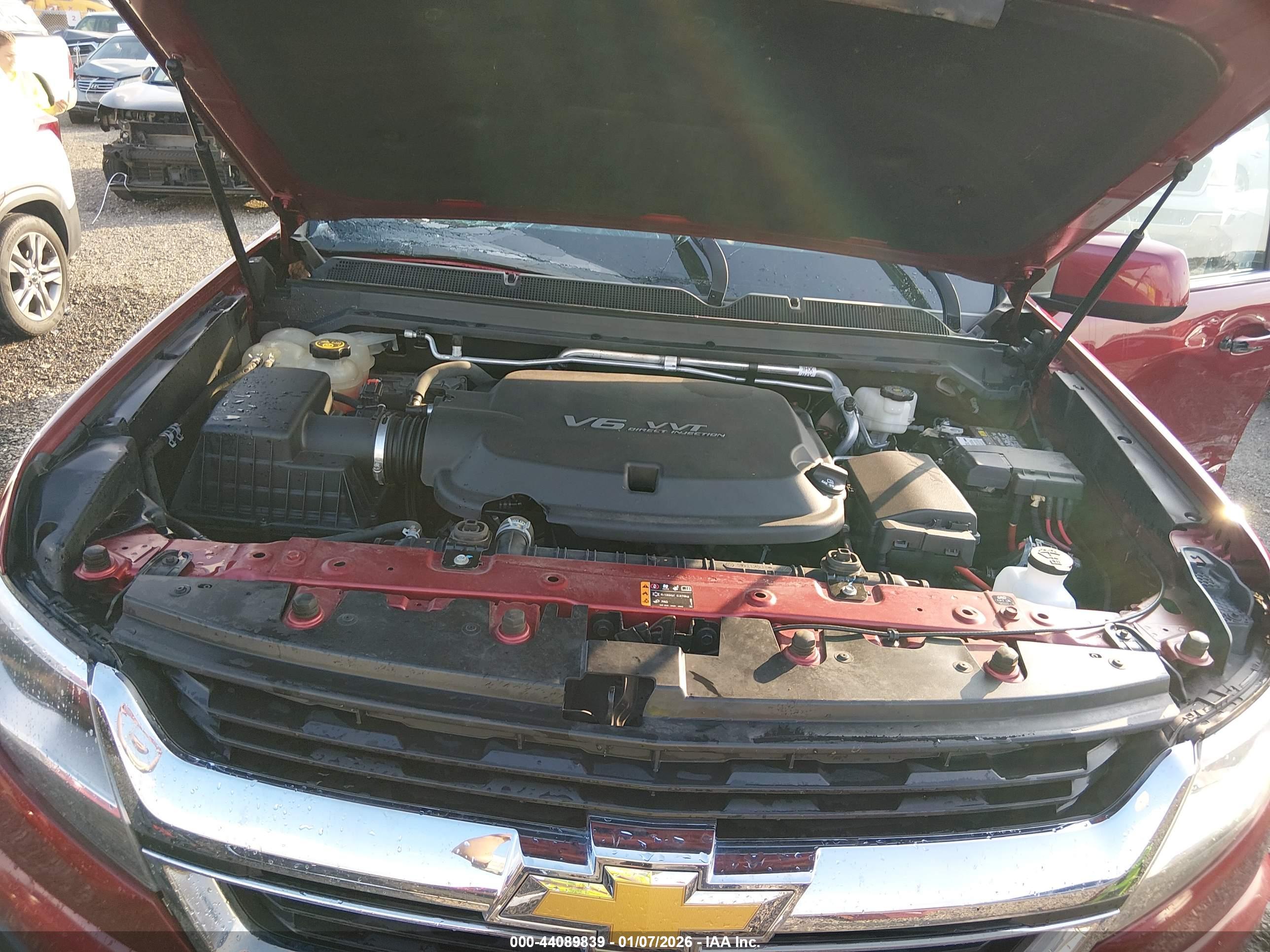 CHEVROLET COLORADO image 10