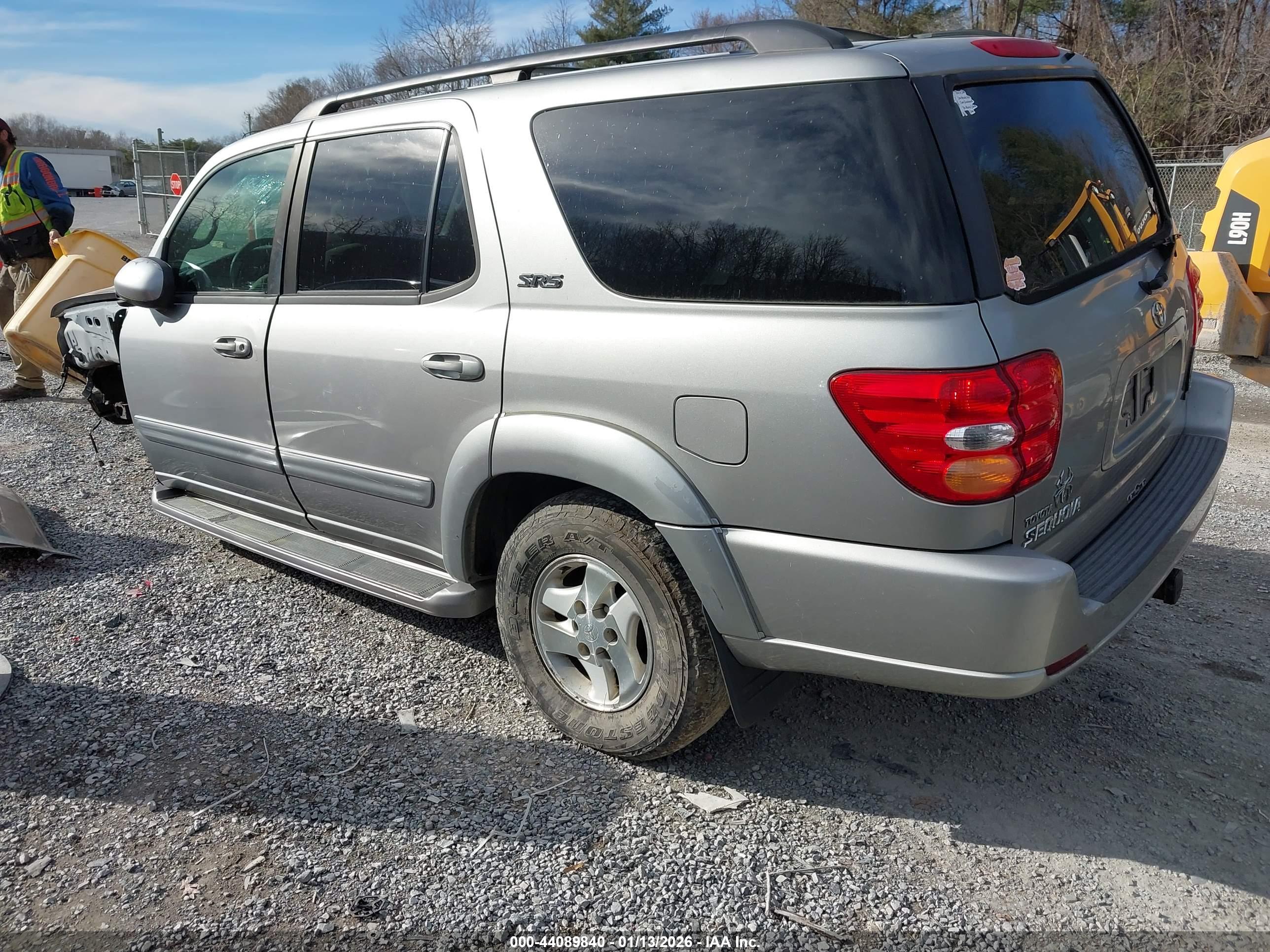 TOYOTA SEQUOIA image 3