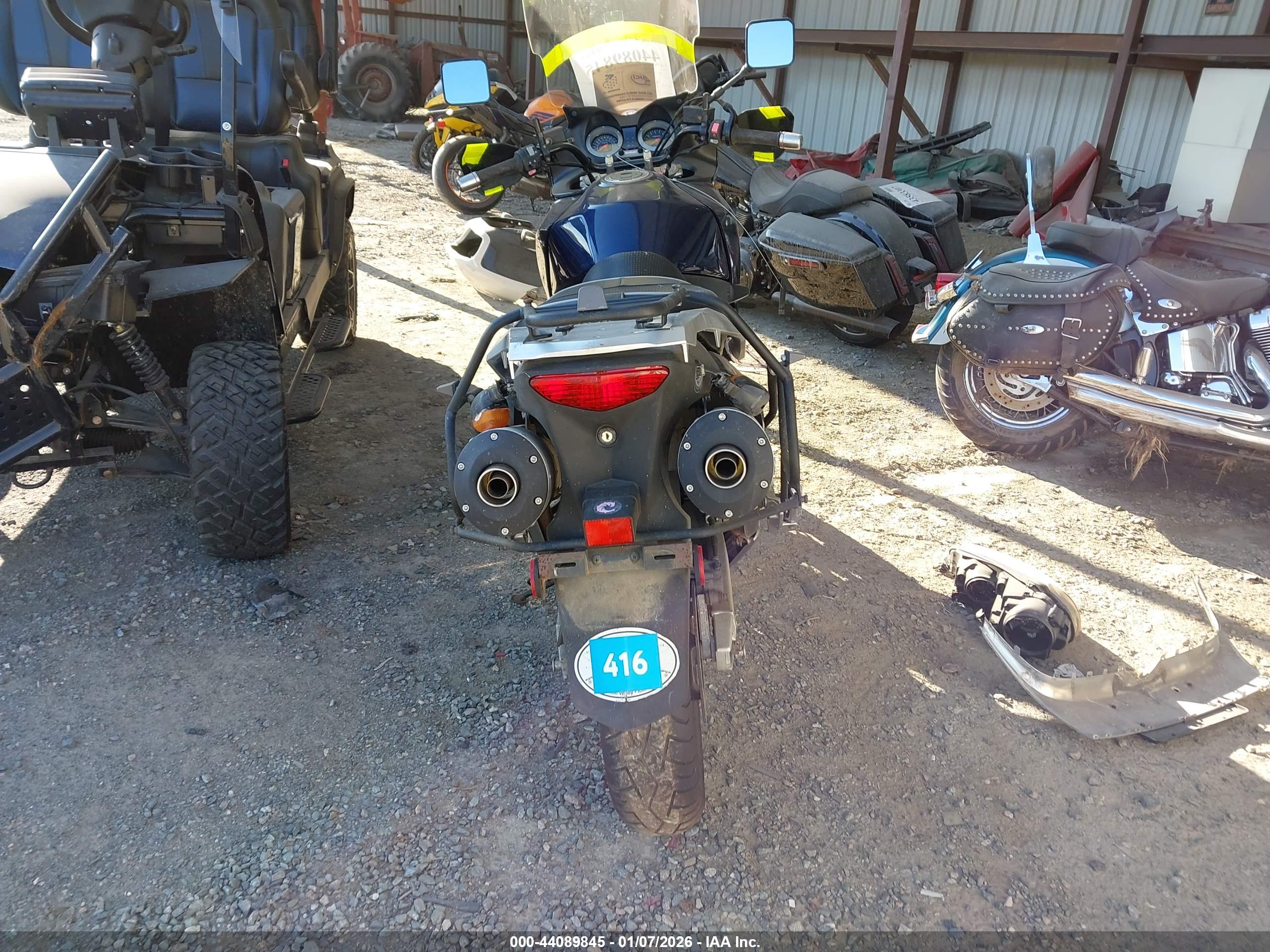 SUZUKI DL1000 image 6