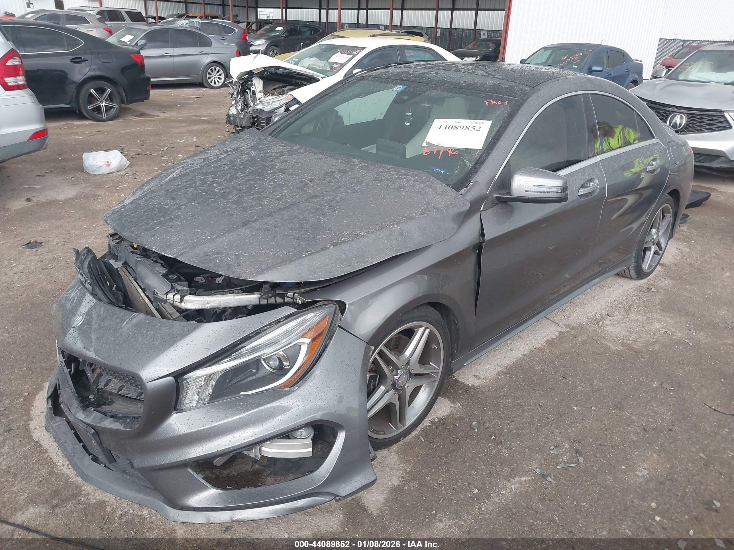 MERCEDES-BENZ CLA image 2