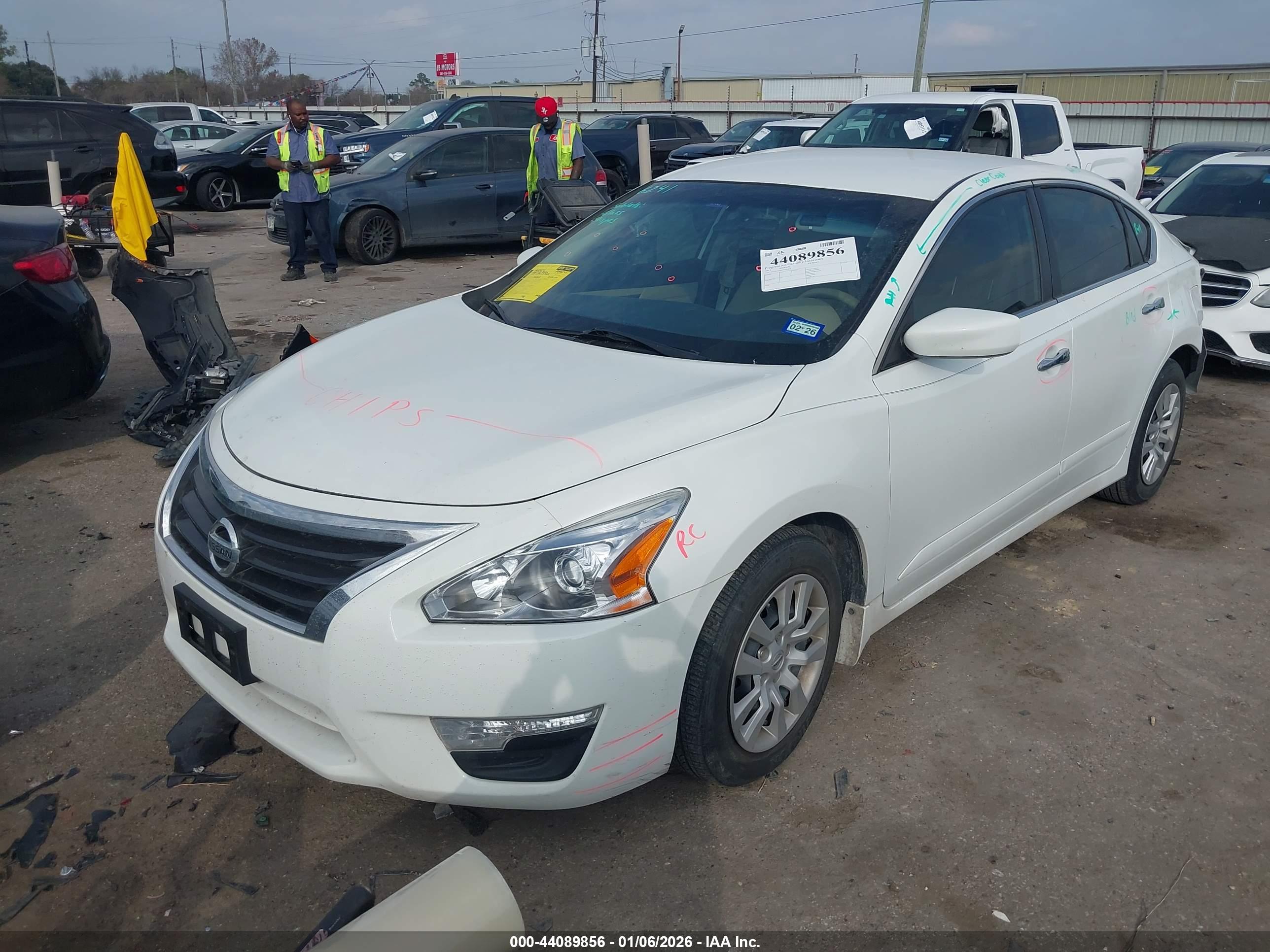 NISSAN ALTIMA image 2