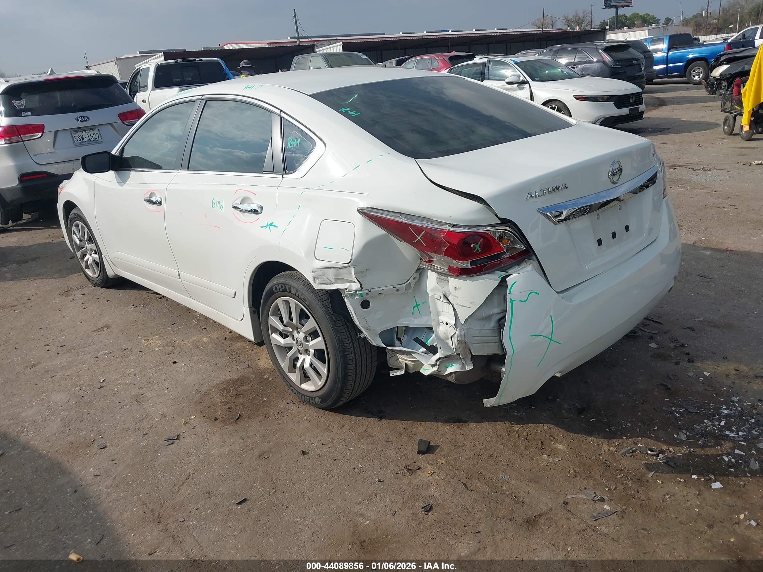 NISSAN ALTIMA image 3