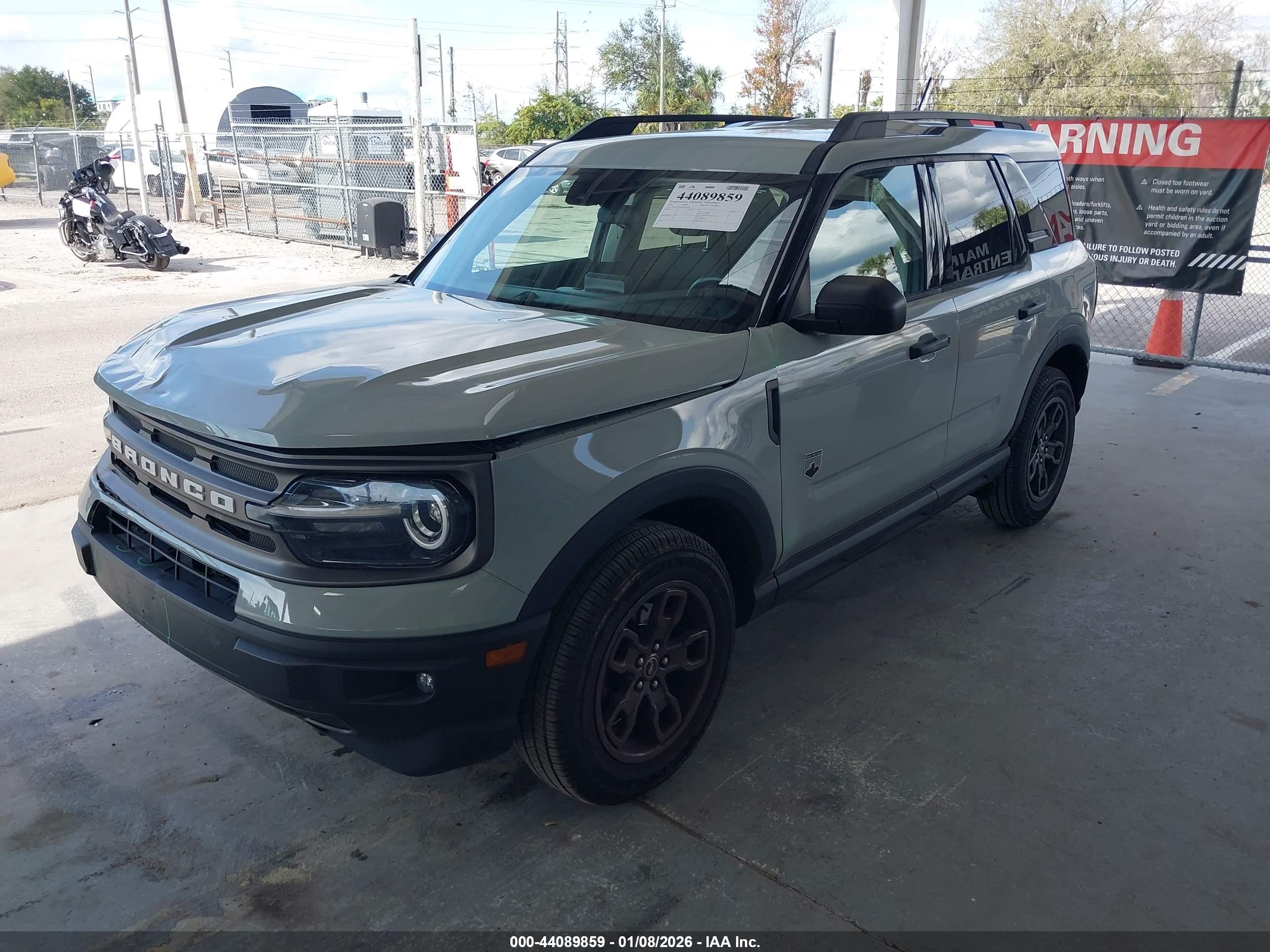 FORD BRONCO image 2