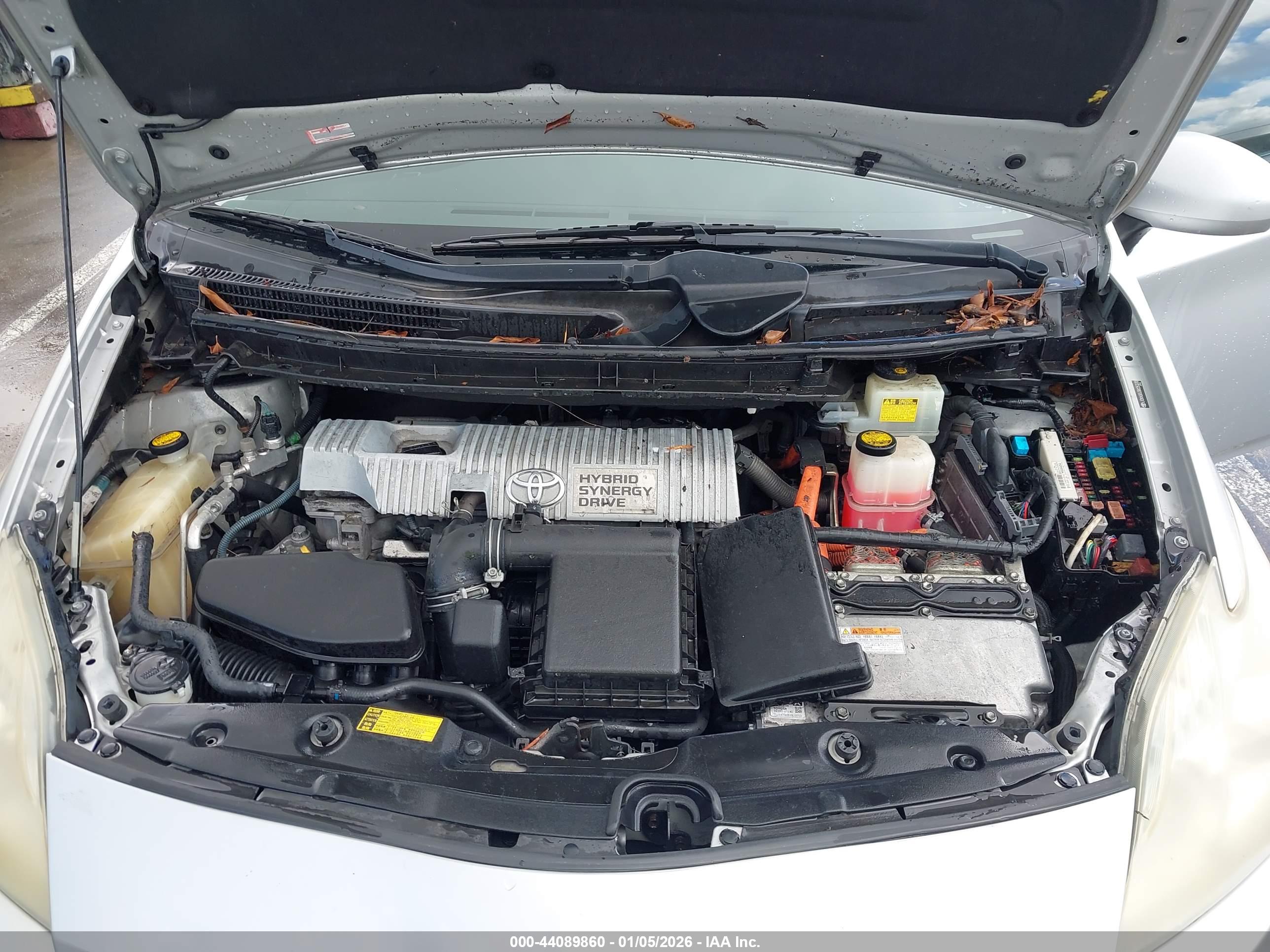TOYOTA PRIUS image 10