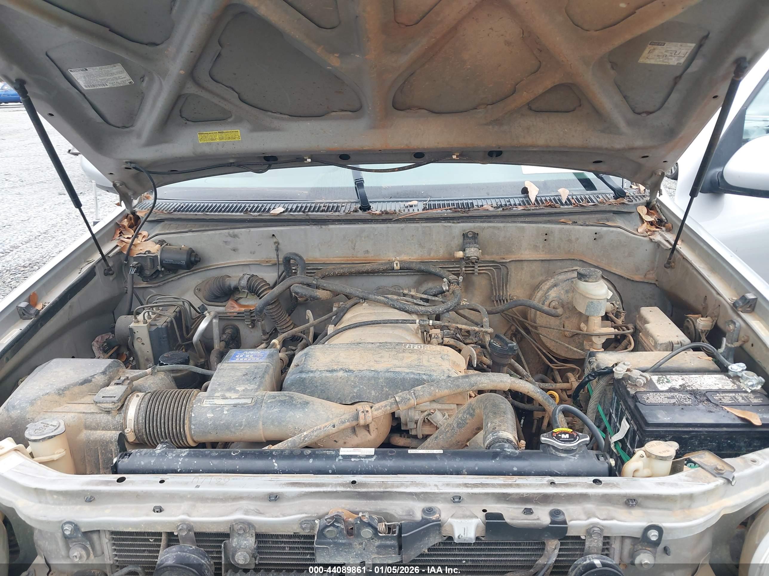 TOYOTA SEQUOIA image 10