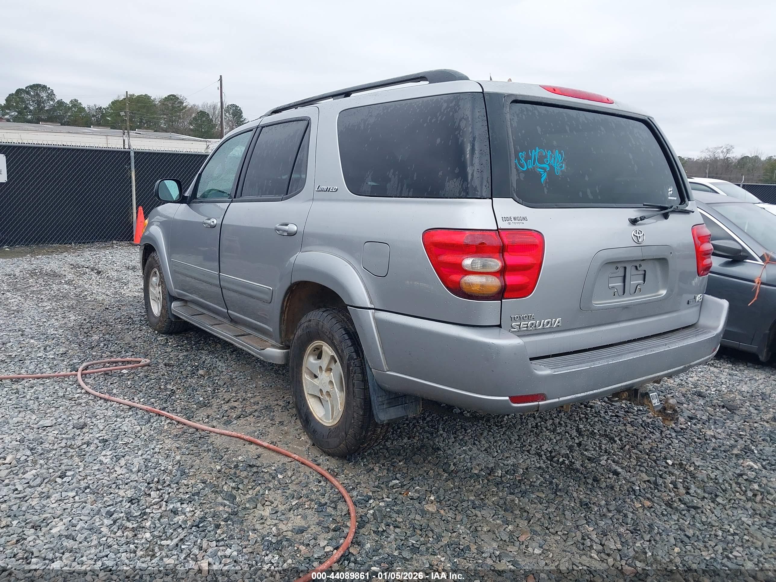 TOYOTA SEQUOIA image 3
