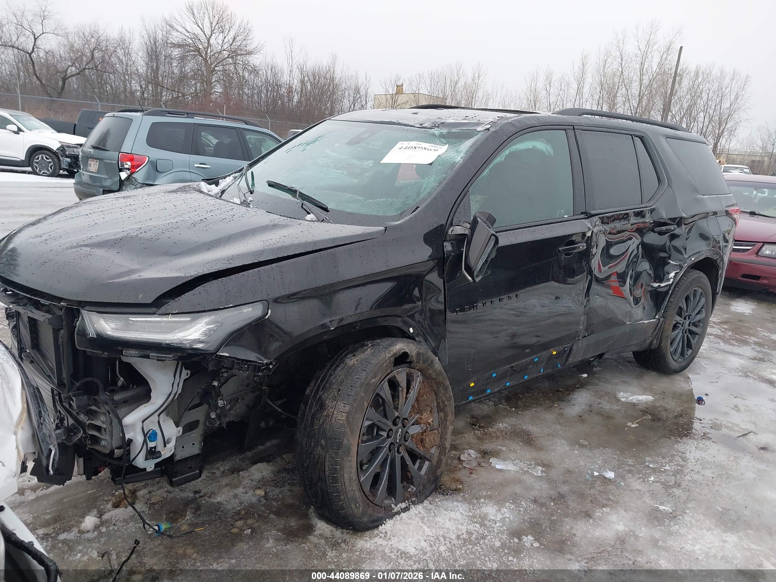 CHEVROLET TRAVERSE image 6