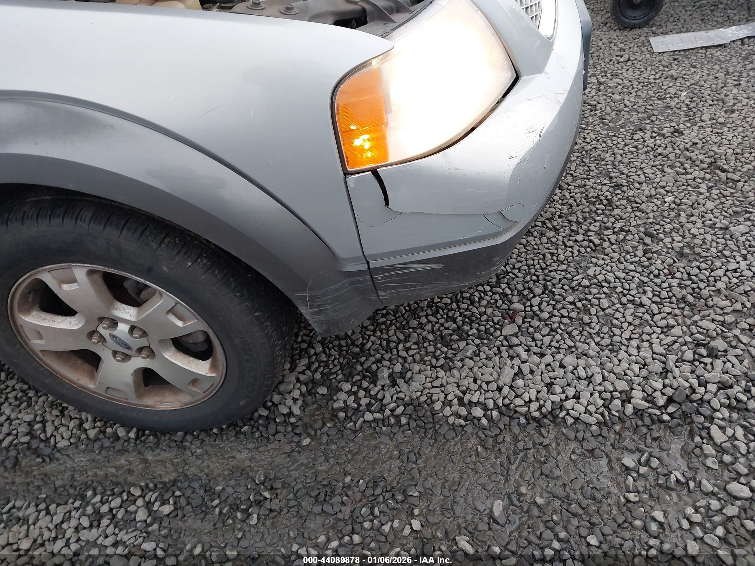 FORD FREESTYLE image 6