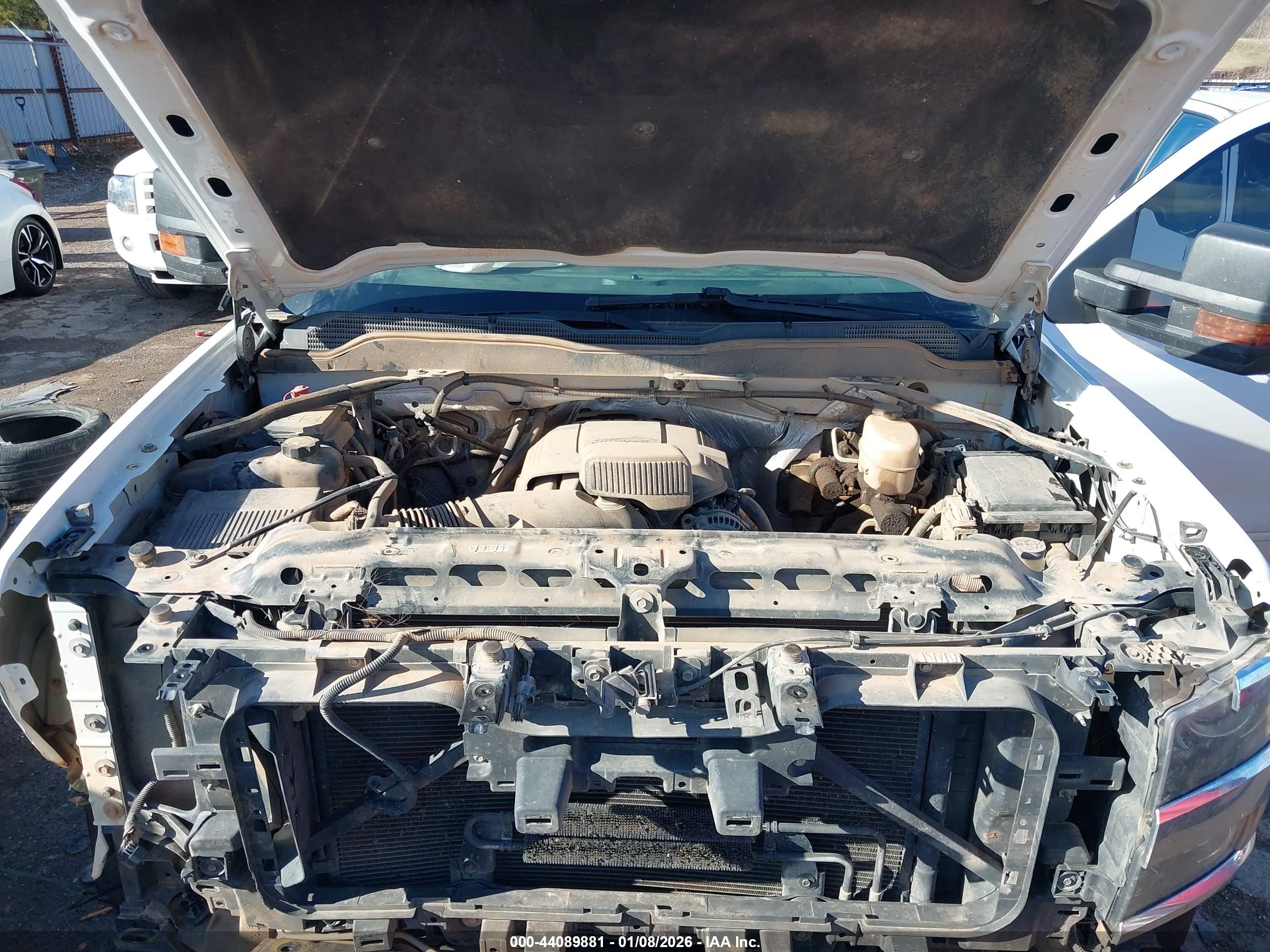 CHEVROLET SILVERADO image 10