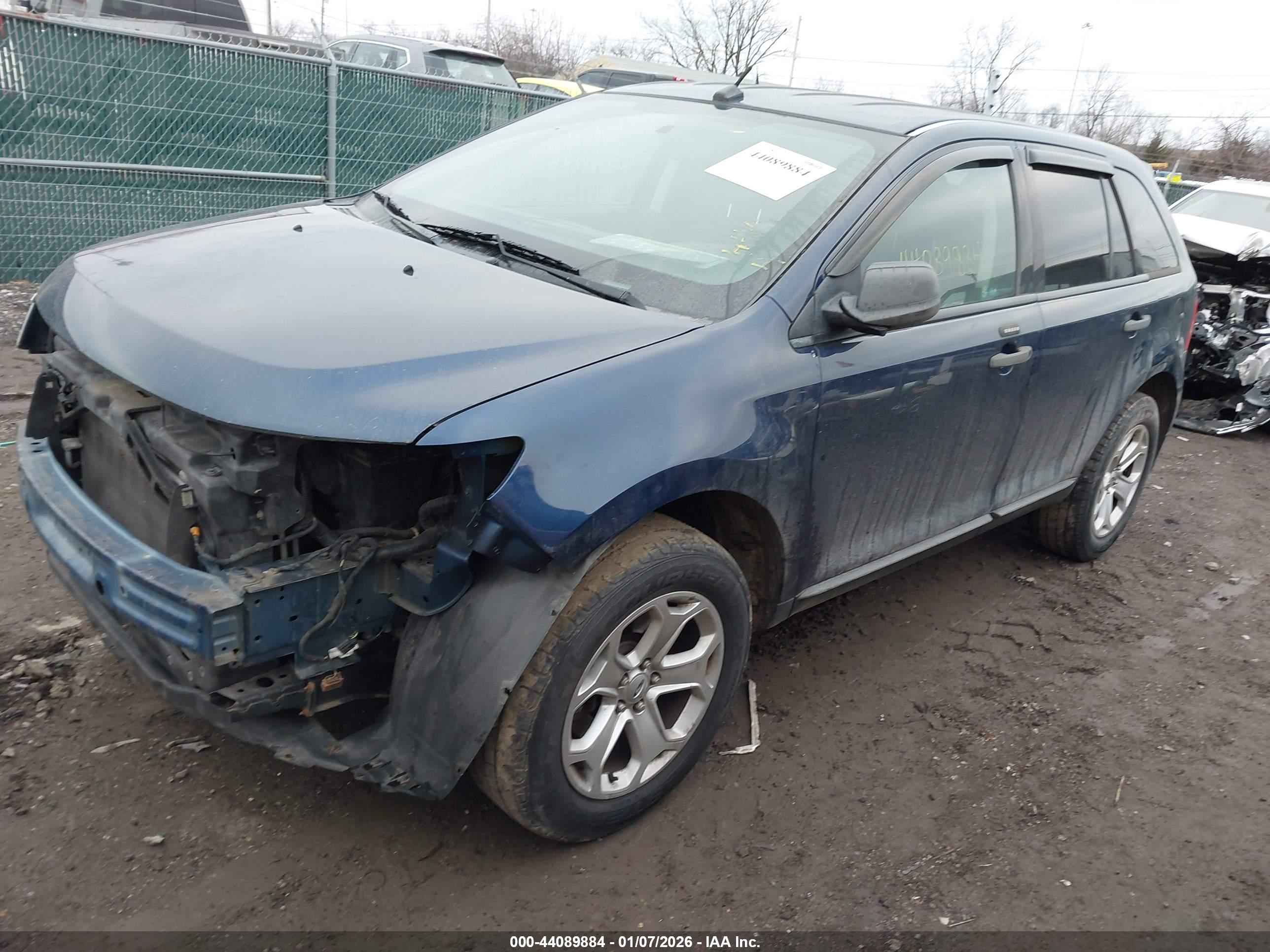 FORD EDGE image 2