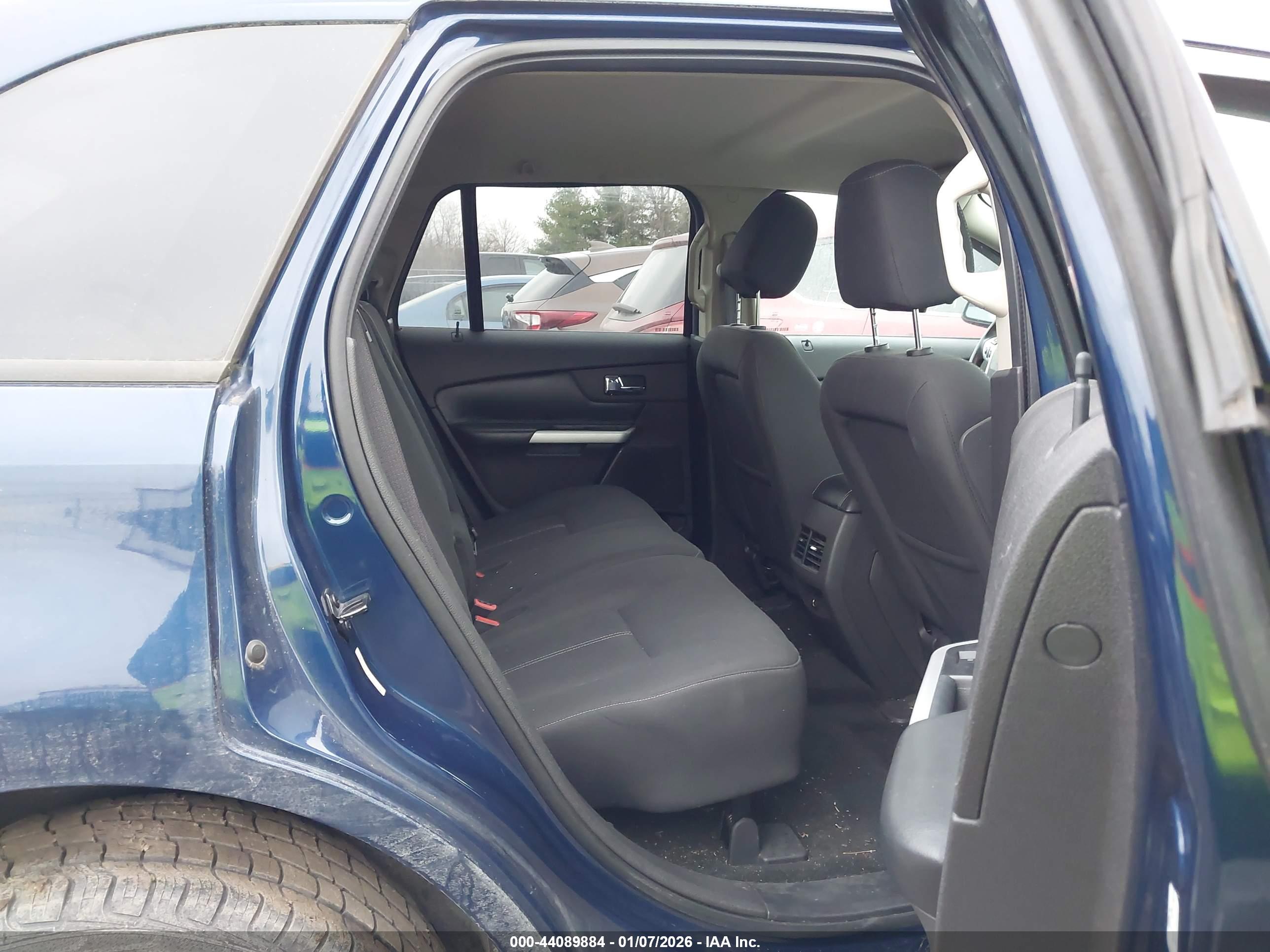 FORD EDGE image 8