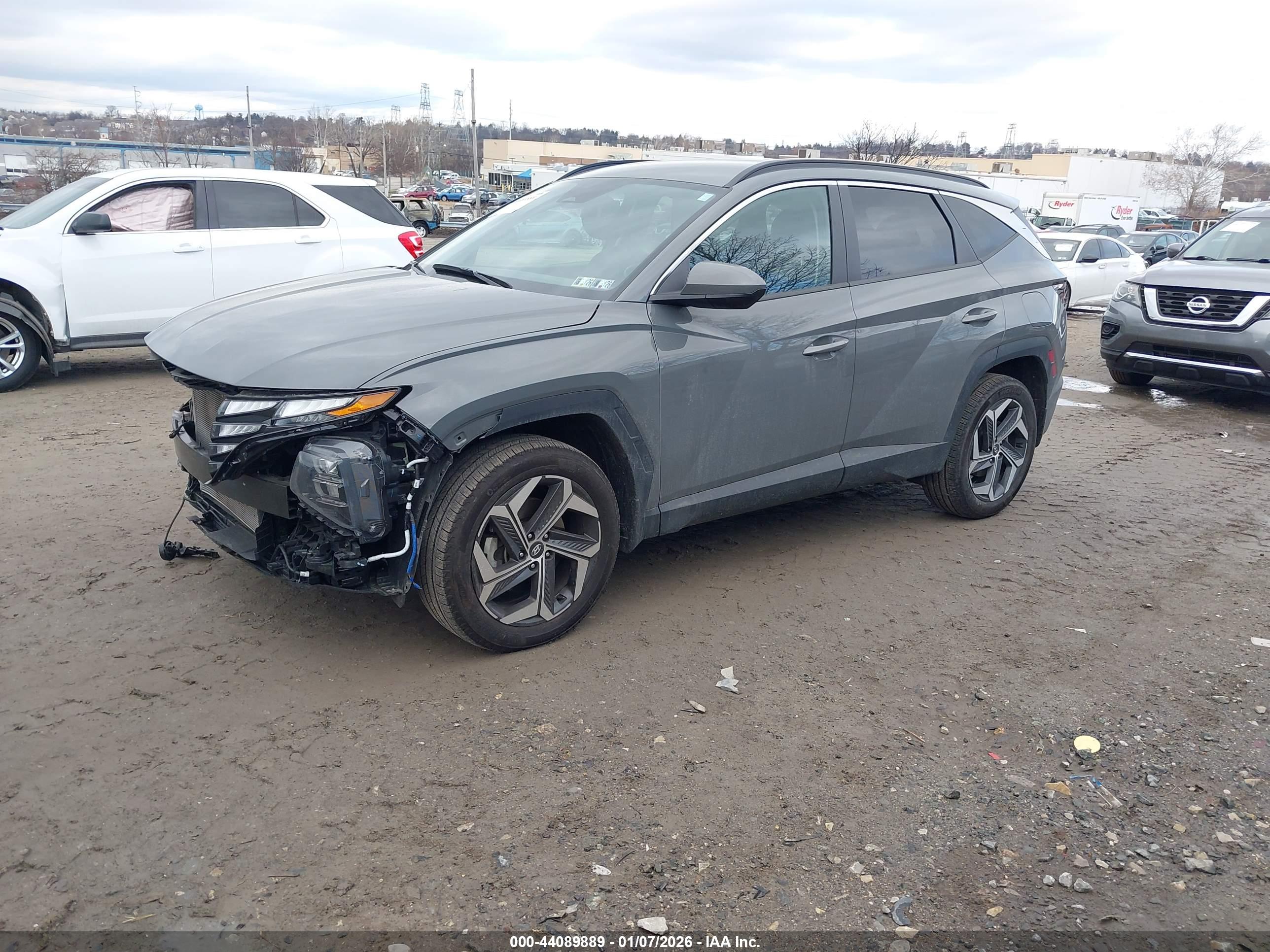 HYUNDAI TUCSON image 2
