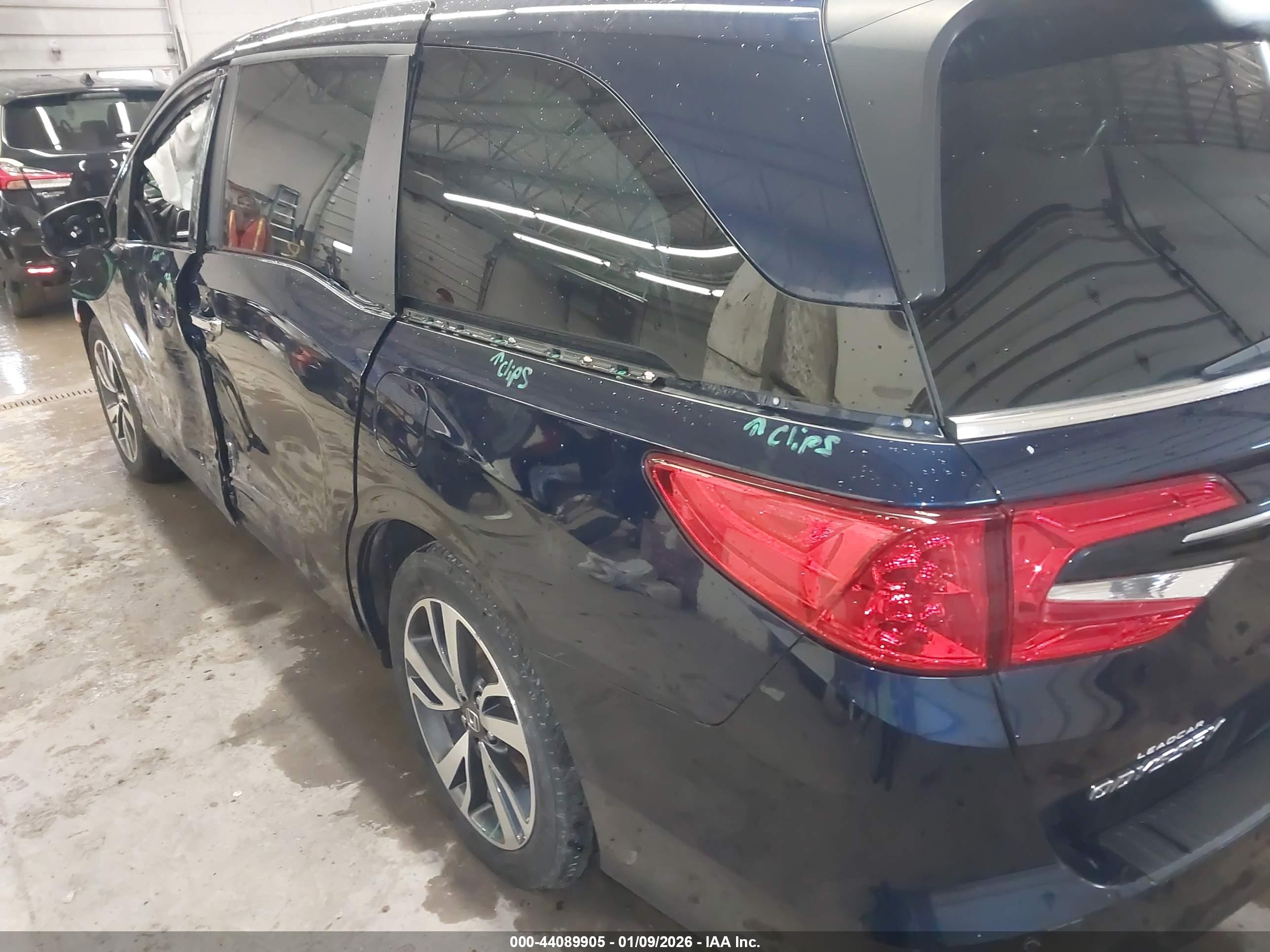 HONDA ODYSSEY image 6