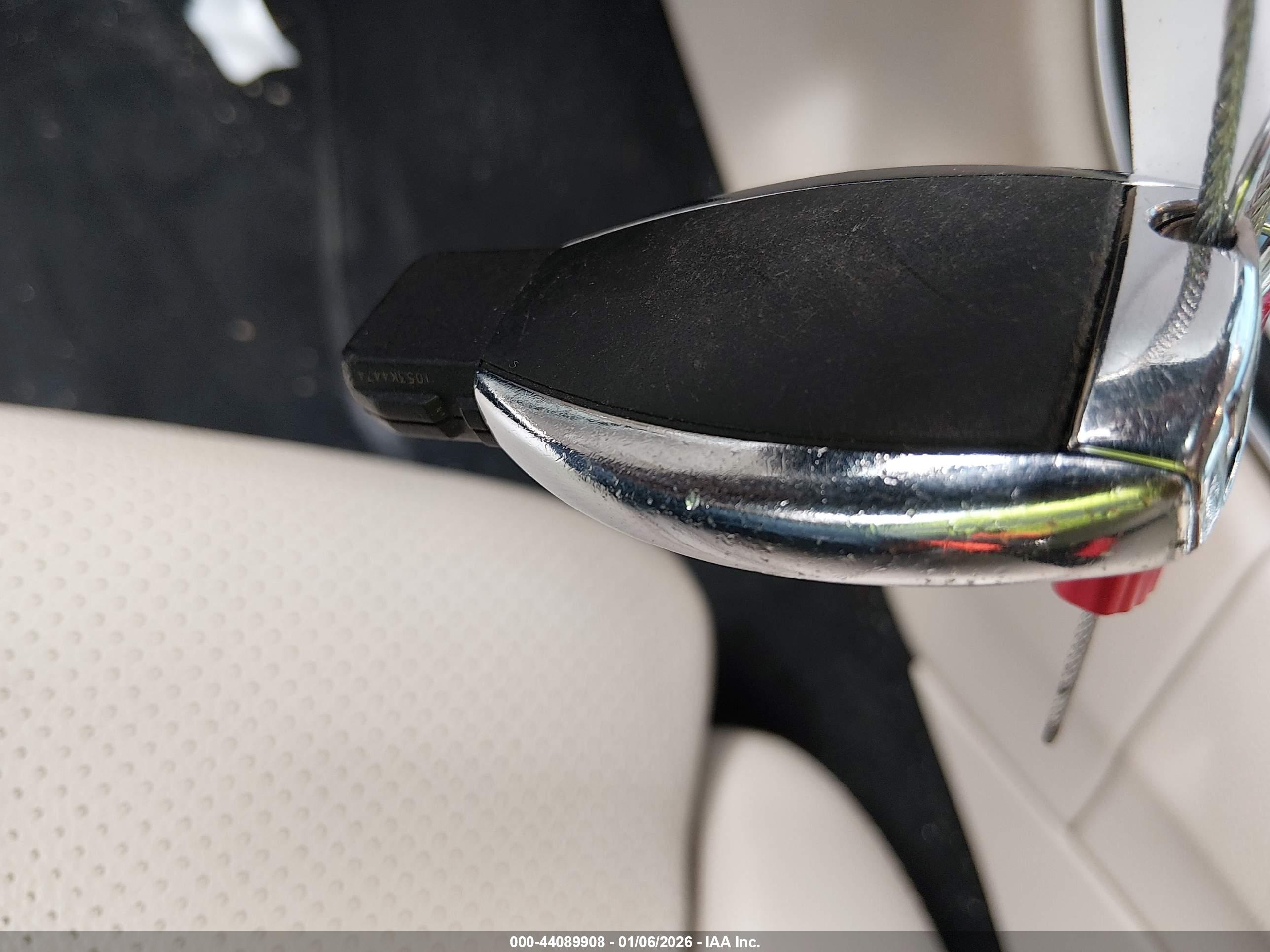 MERCEDES-BENZ C image 11