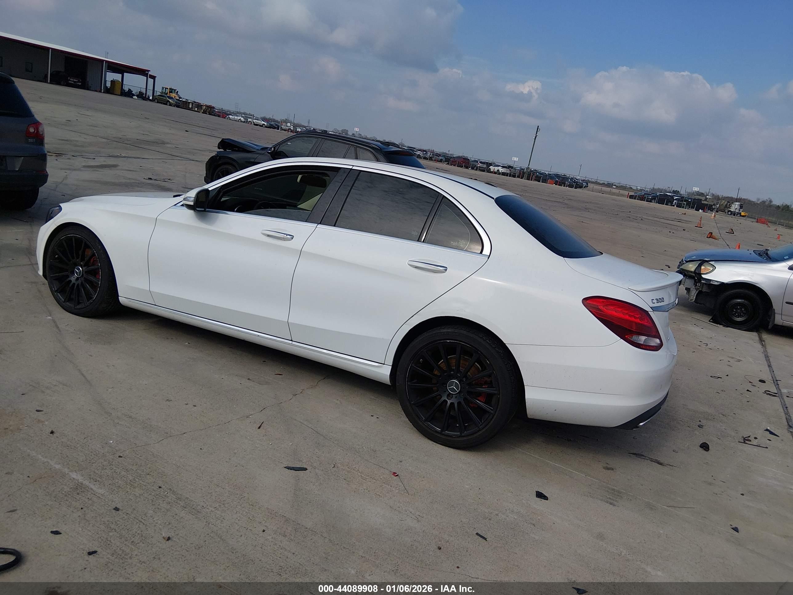 MERCEDES-BENZ C image 3