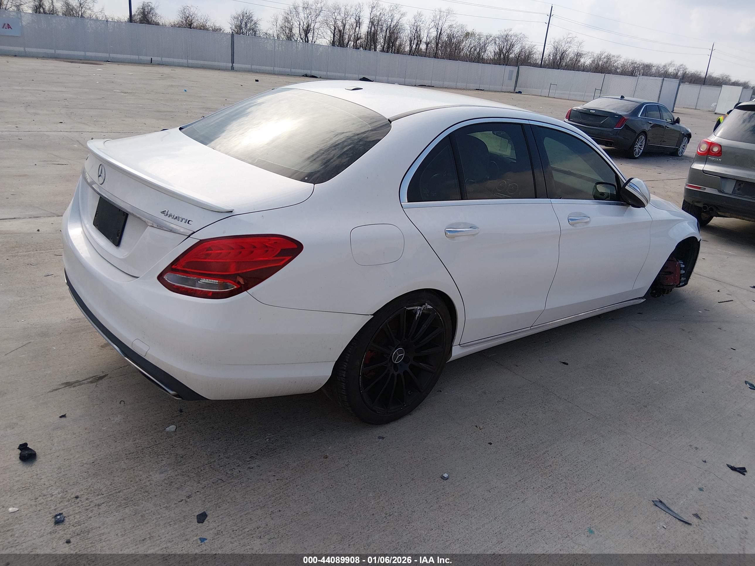 MERCEDES-BENZ C image 4