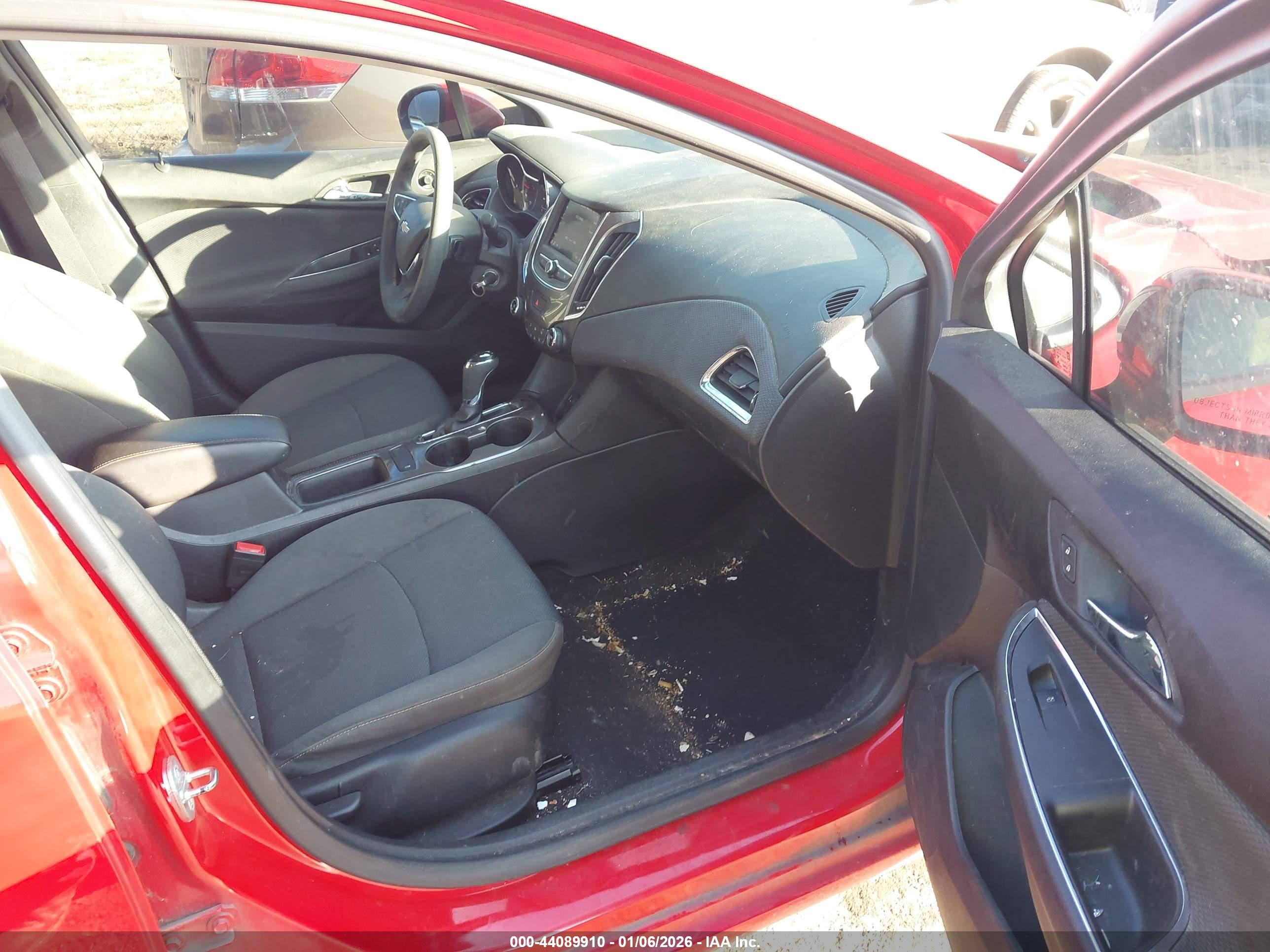 CHEVROLET CRUZE image 5