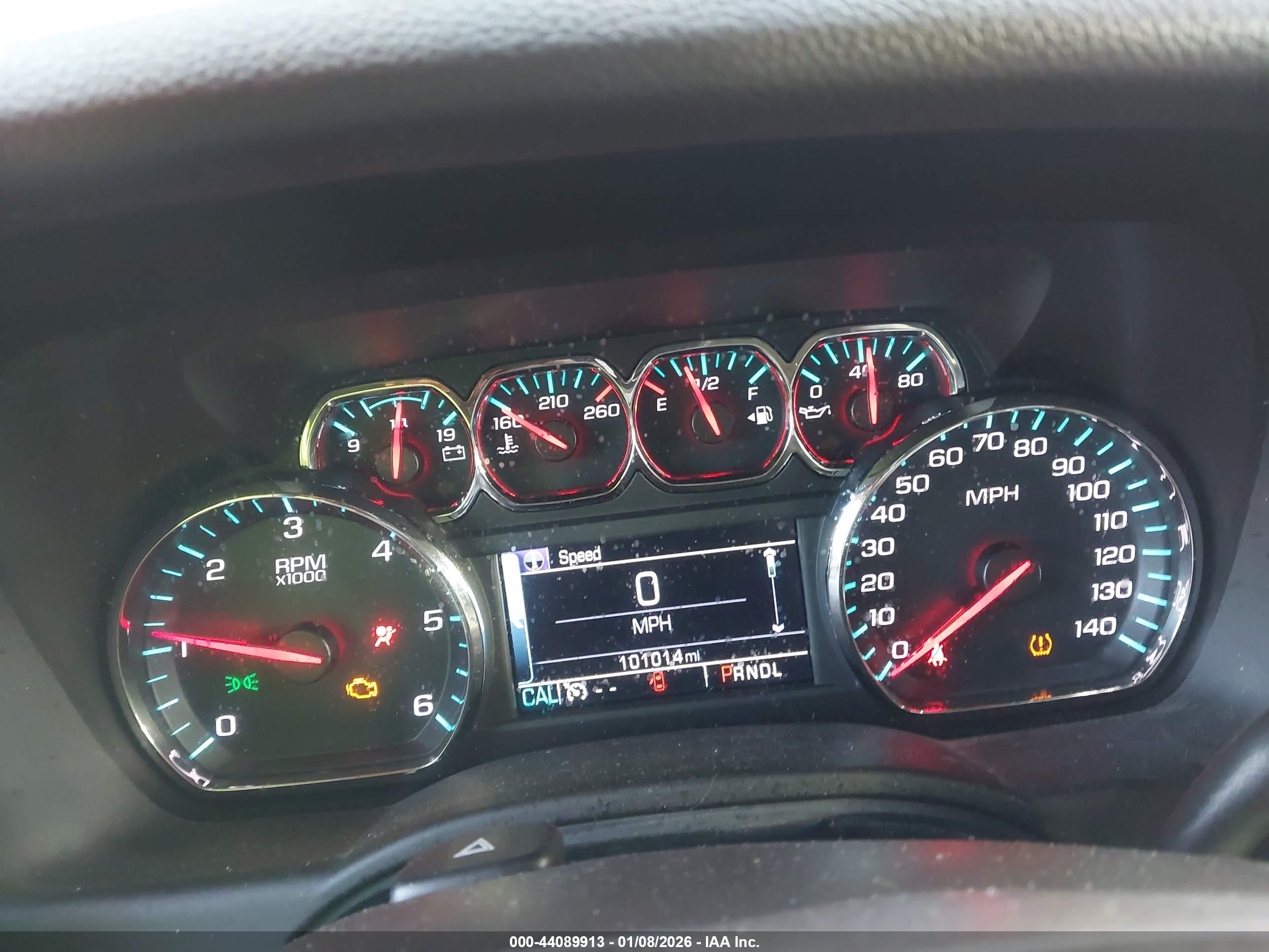 CHEVROLET TAHOE image 7