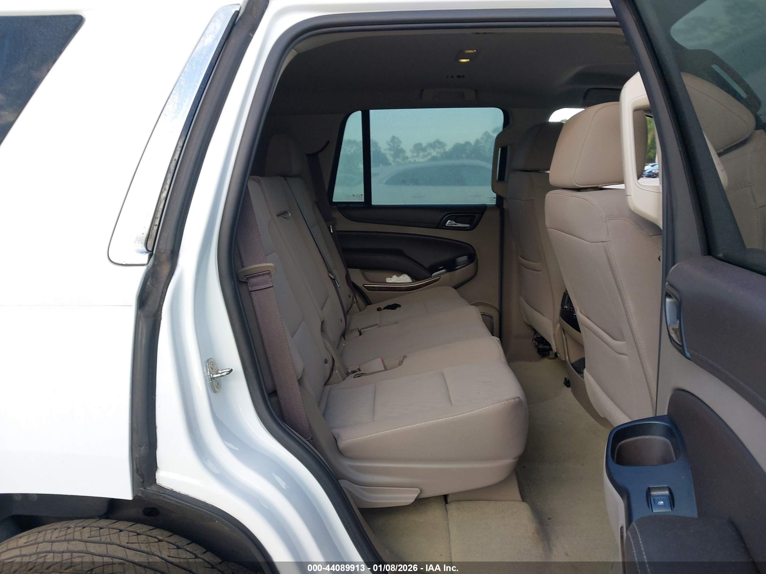 CHEVROLET TAHOE image 8