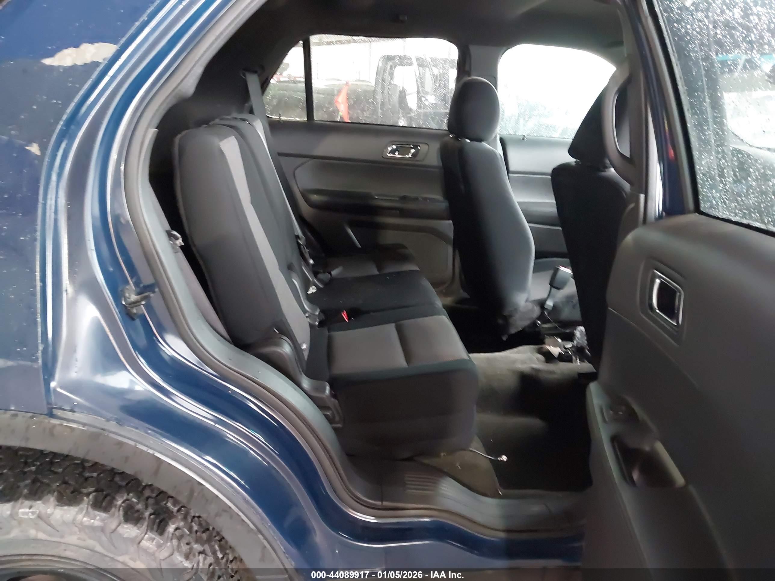 FORD UTILITY image 8