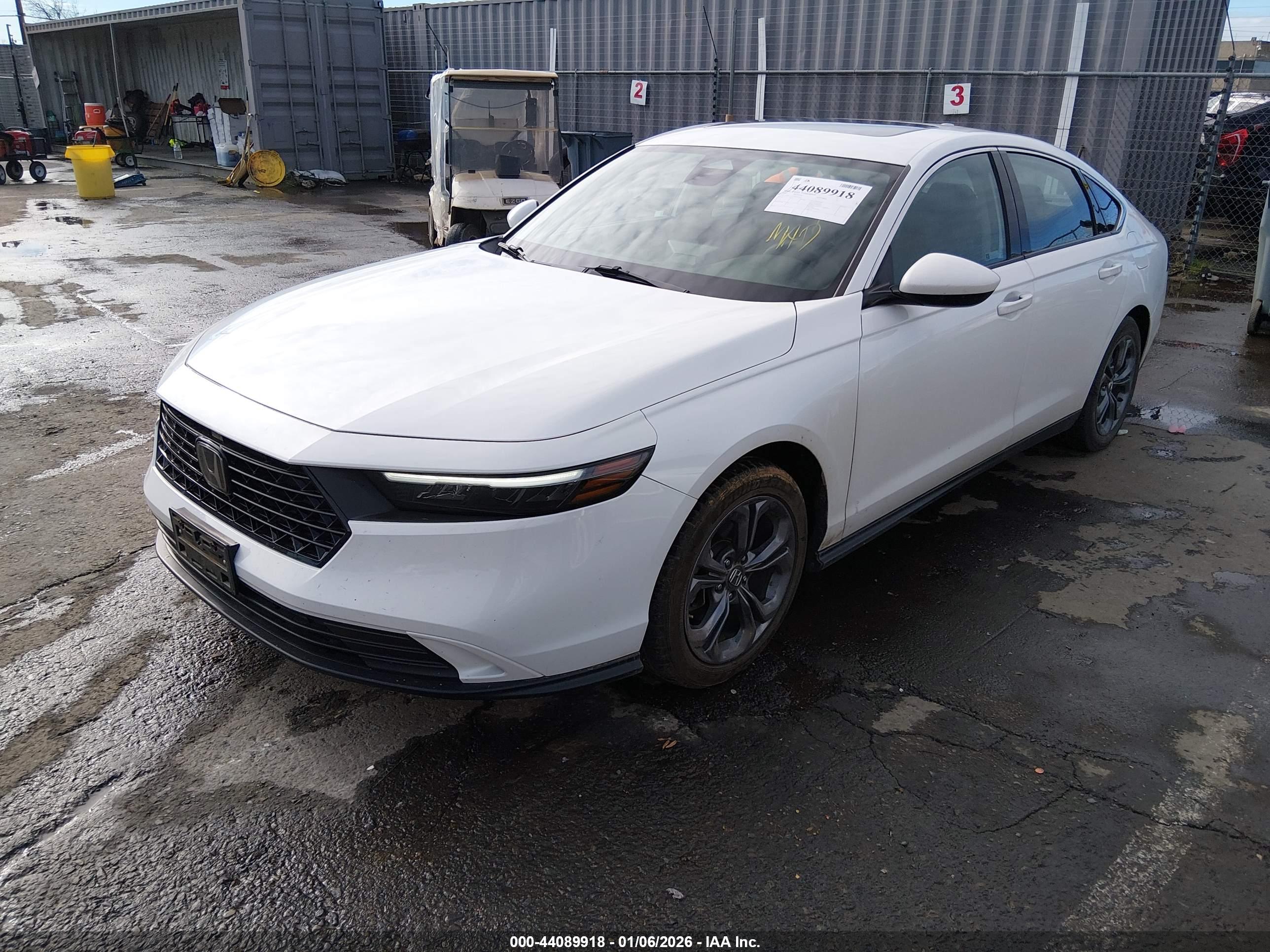 HONDA ACCORD image 2