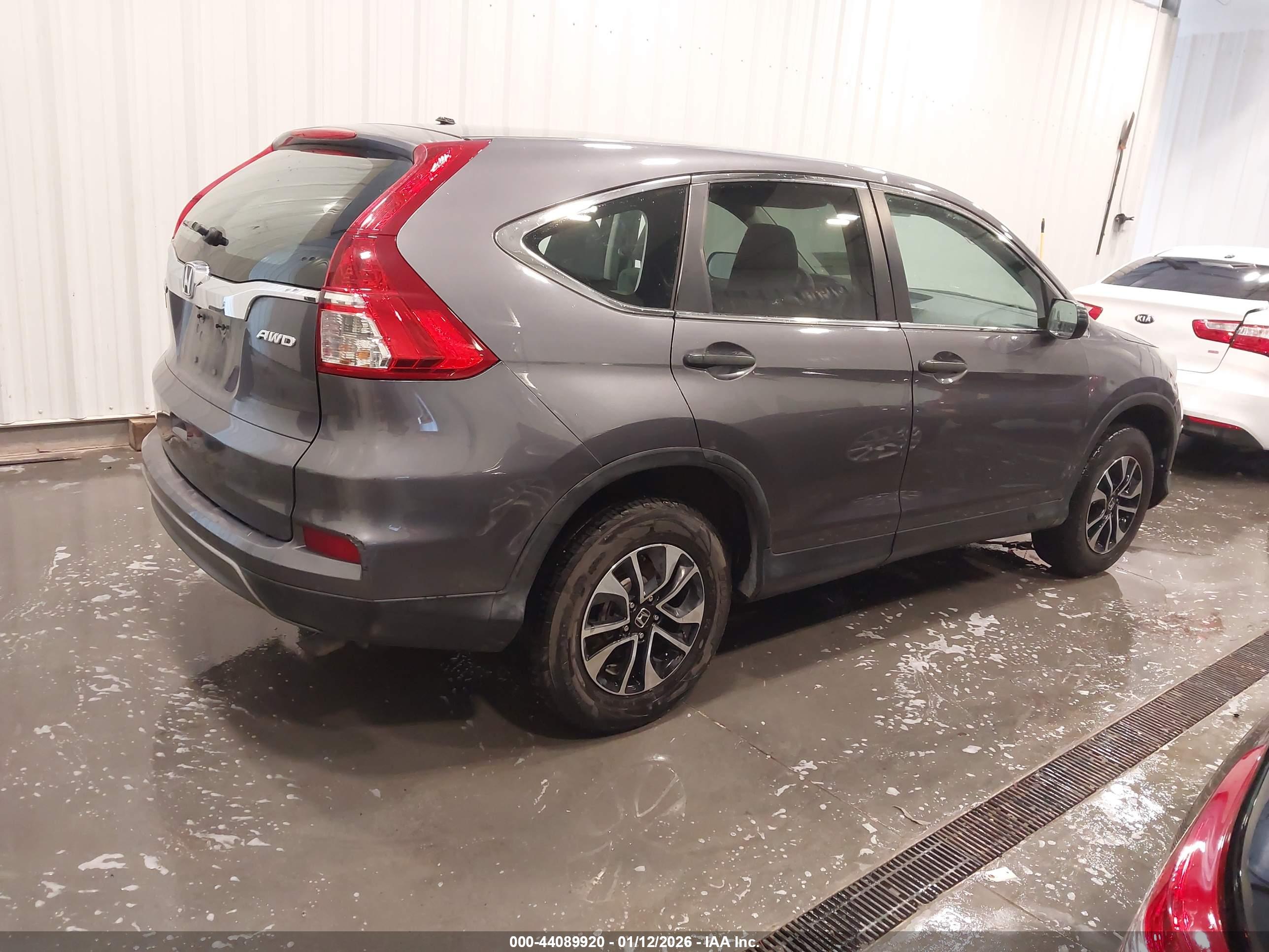 HONDA CR-V image 4