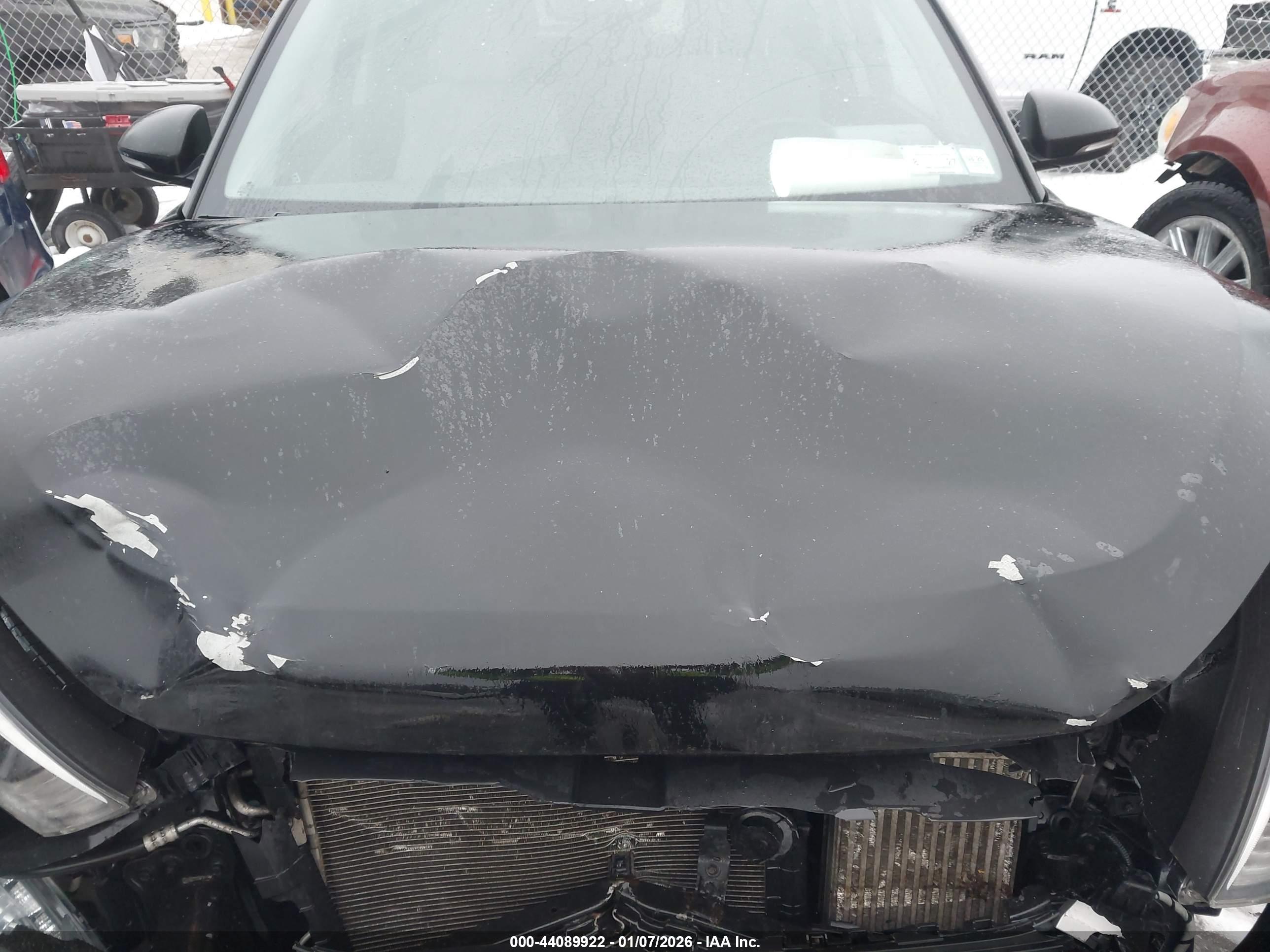 HYUNDAI TUCSON image 10