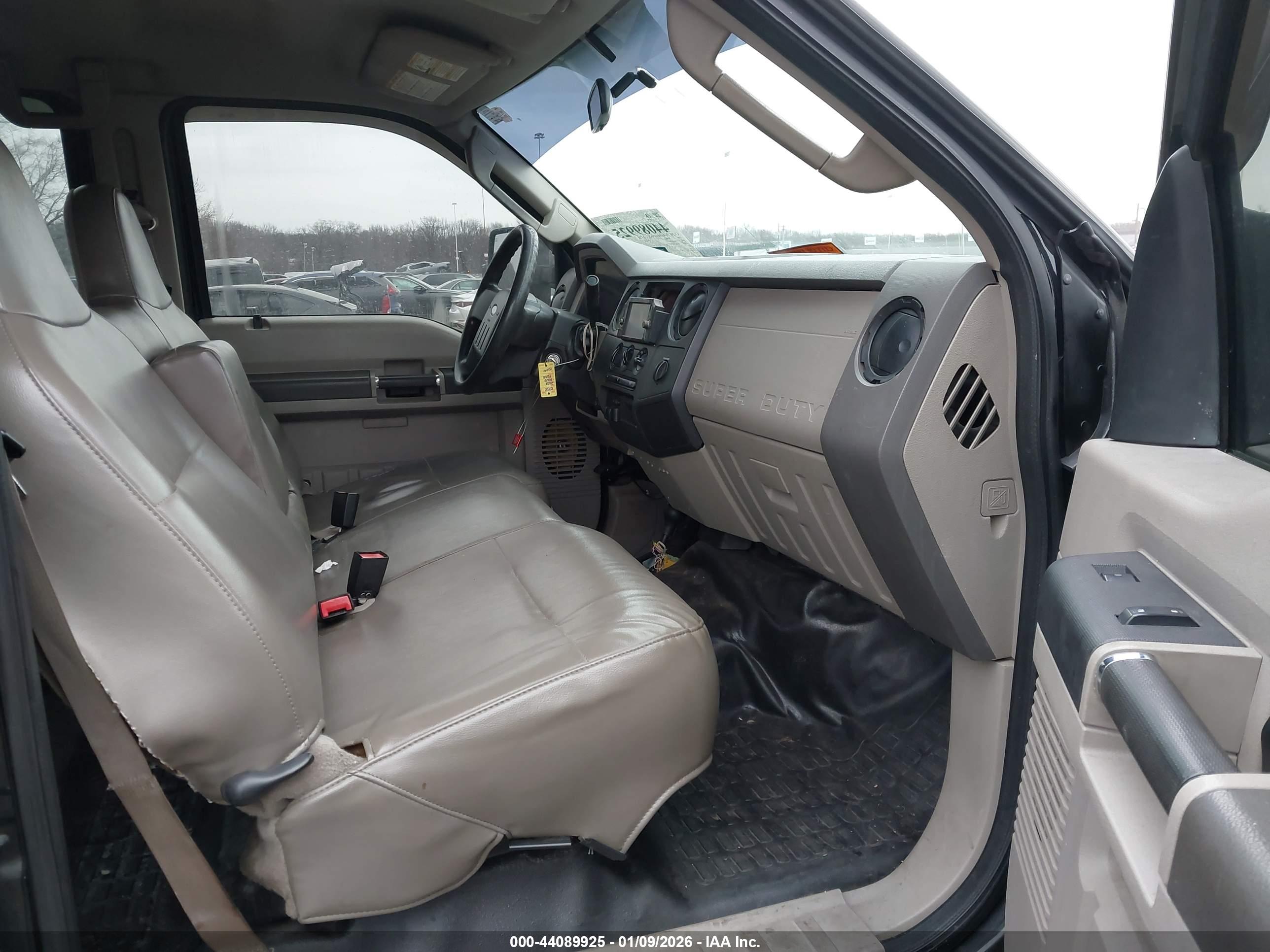 FORD F-250 image 5