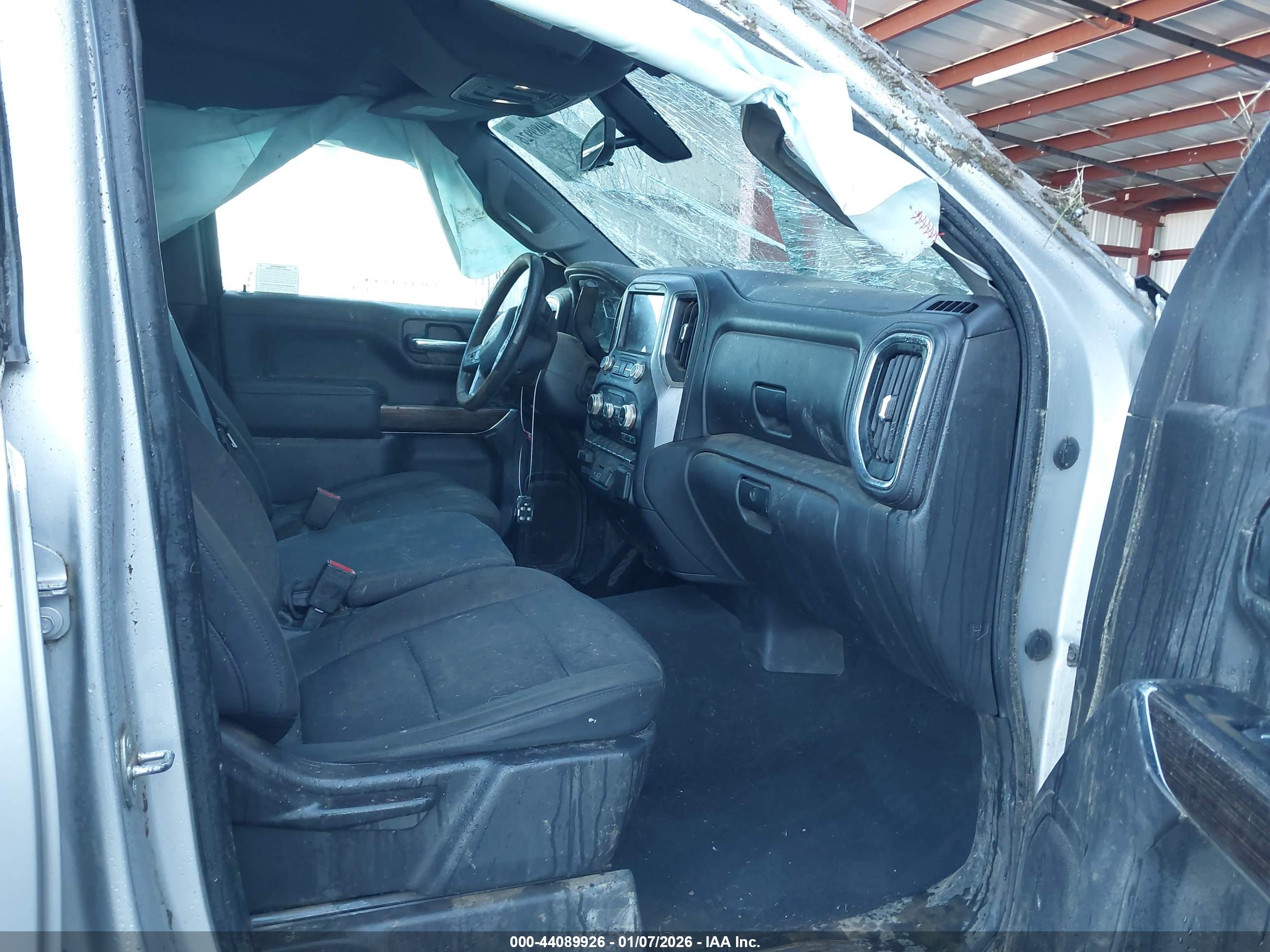 GMC SIERRA image 5