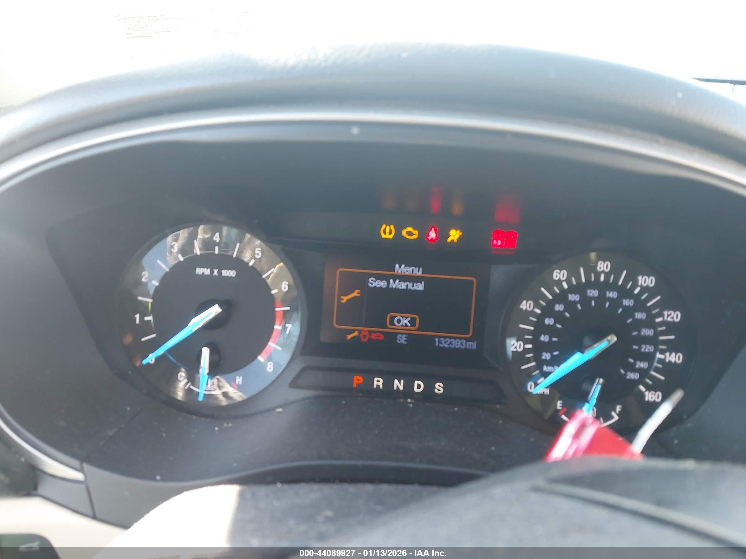 FORD FUSION image 7
