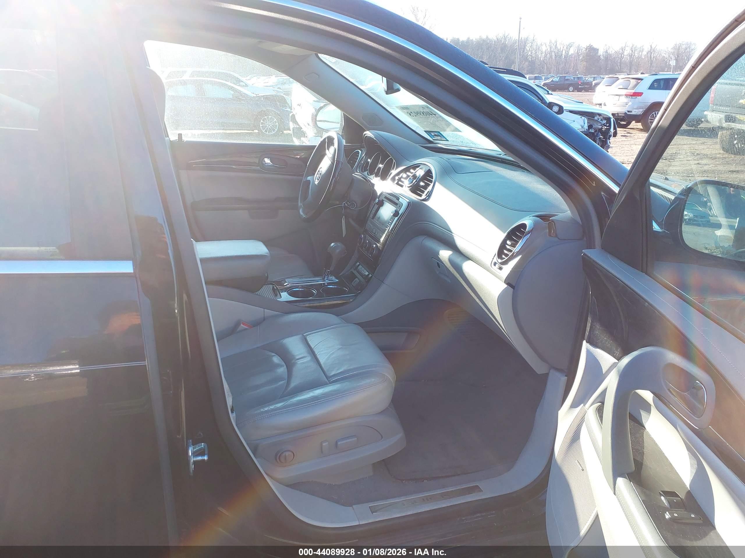 BUICK ENCLAVE image 5