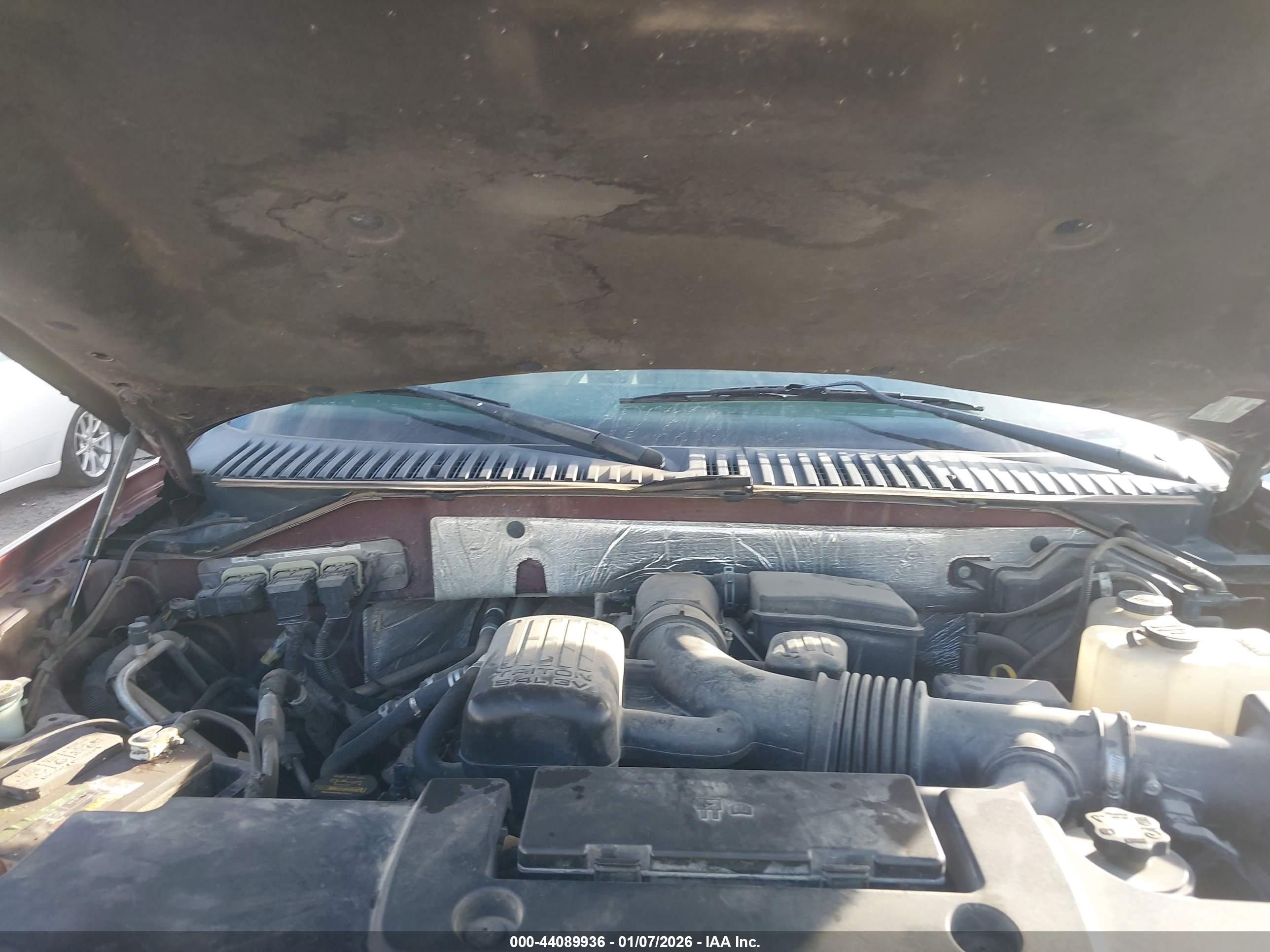 FORD EXPEDITION image 10