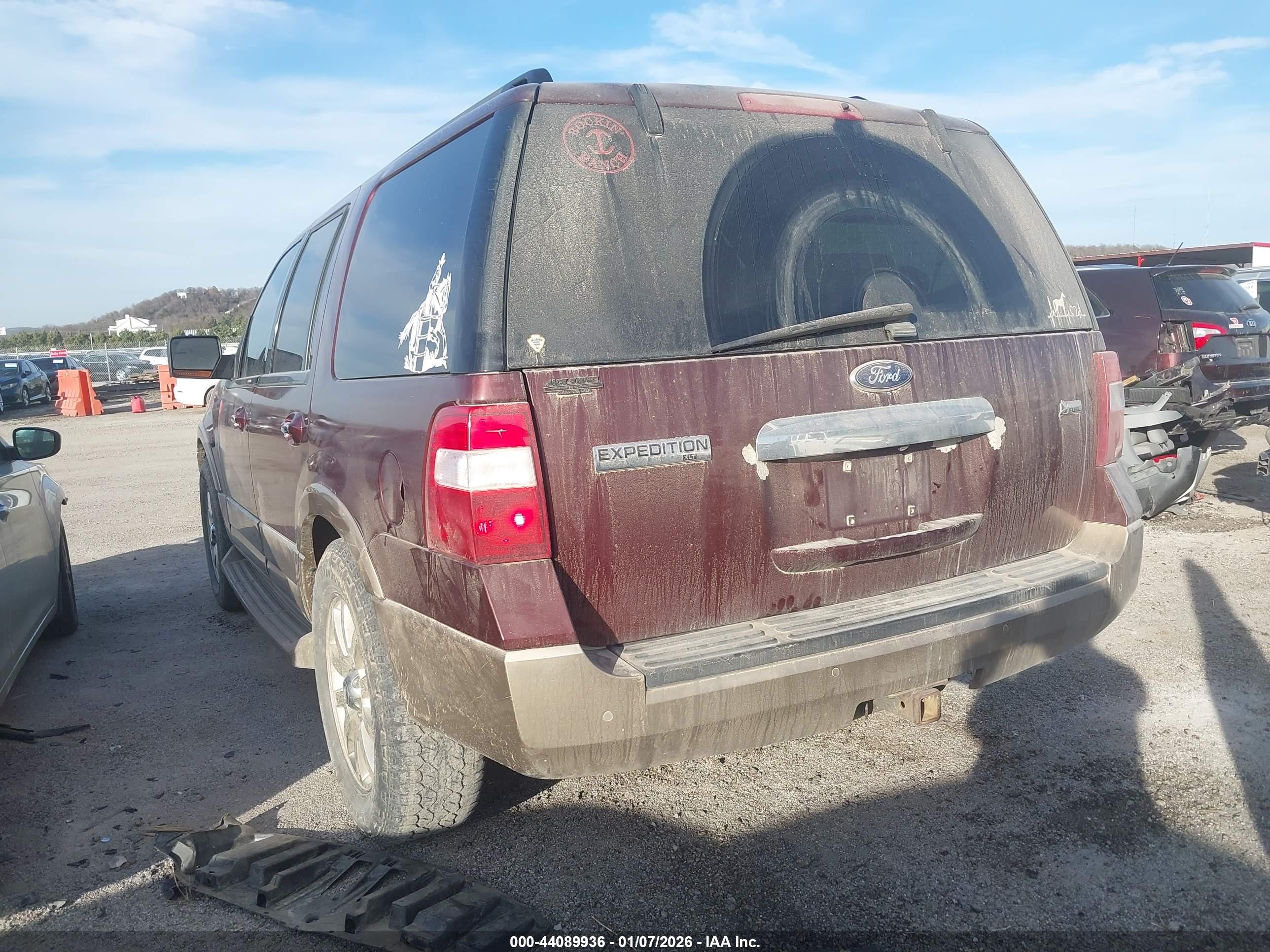 FORD EXPEDITION image 3