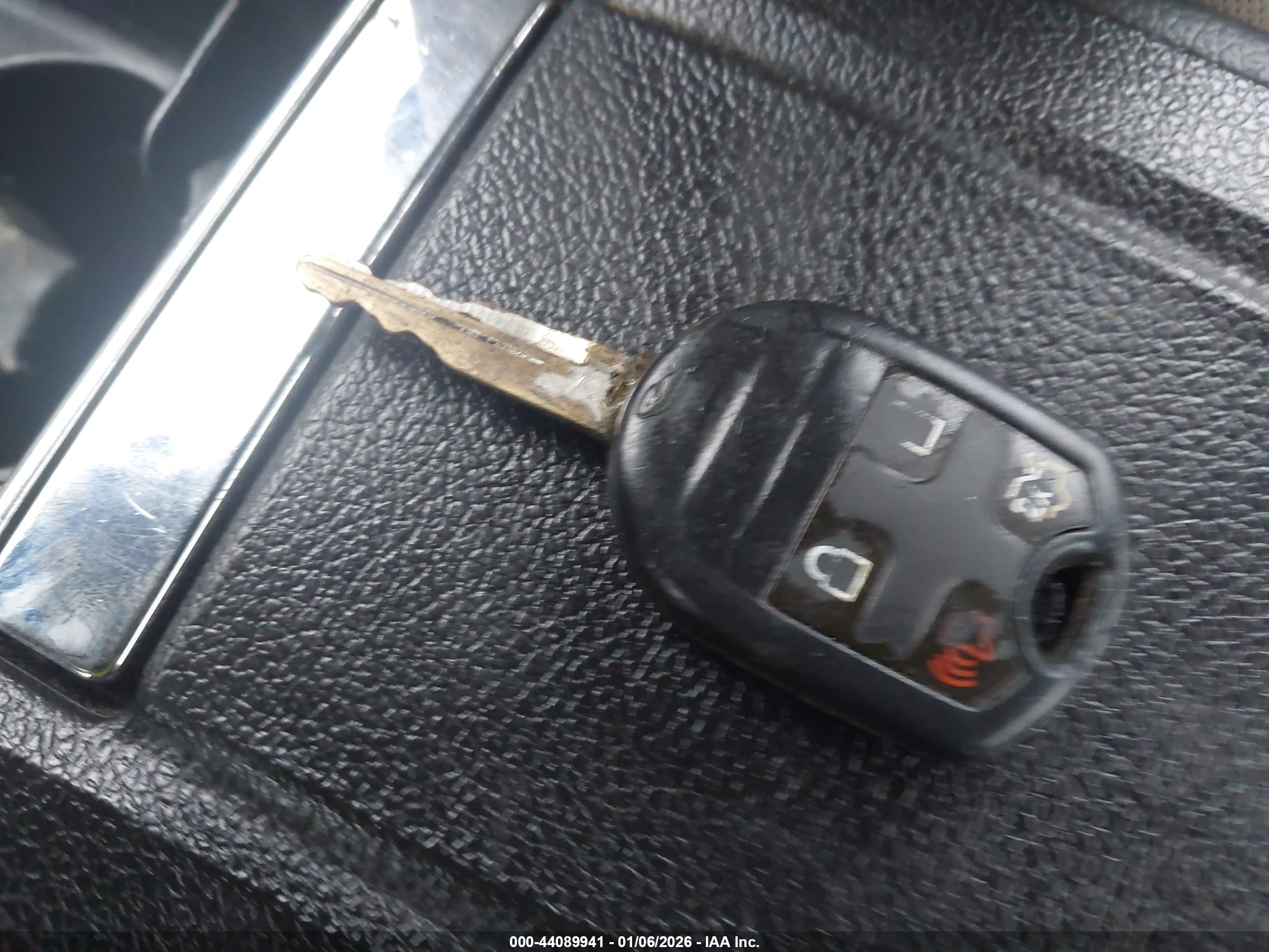 FORD MUSTANG image 11