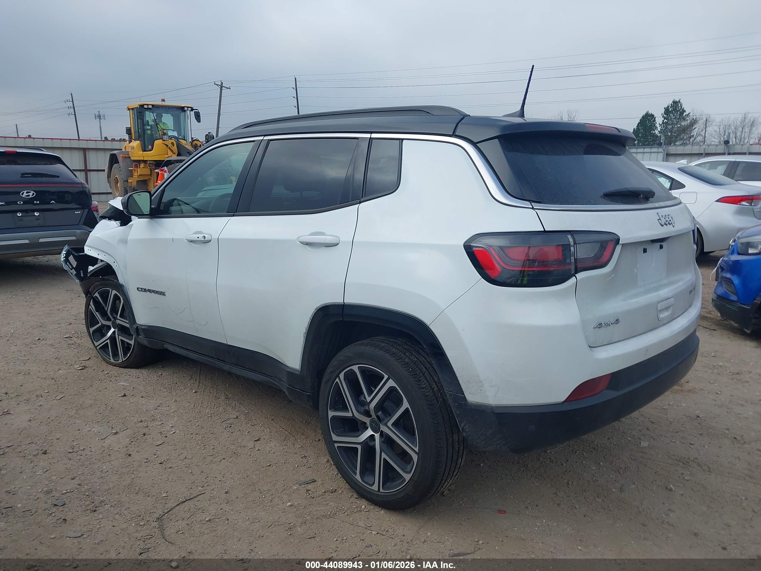 JEEP COMPASS image 3