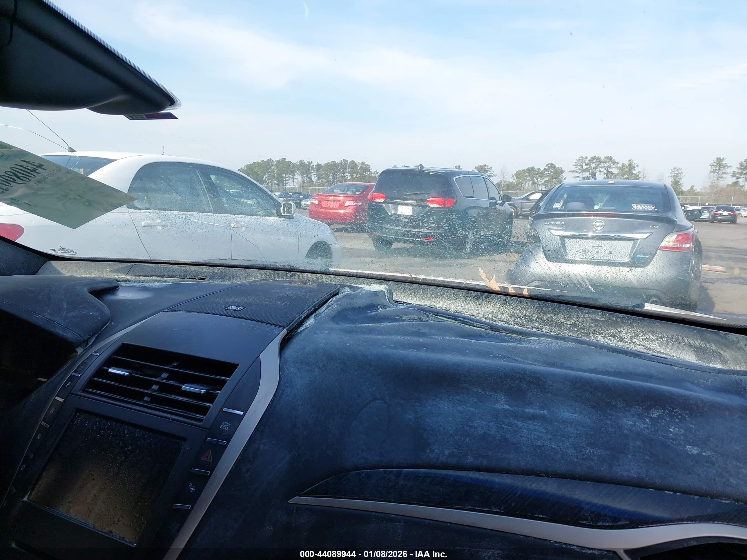 LINCOLN MKZ image 6