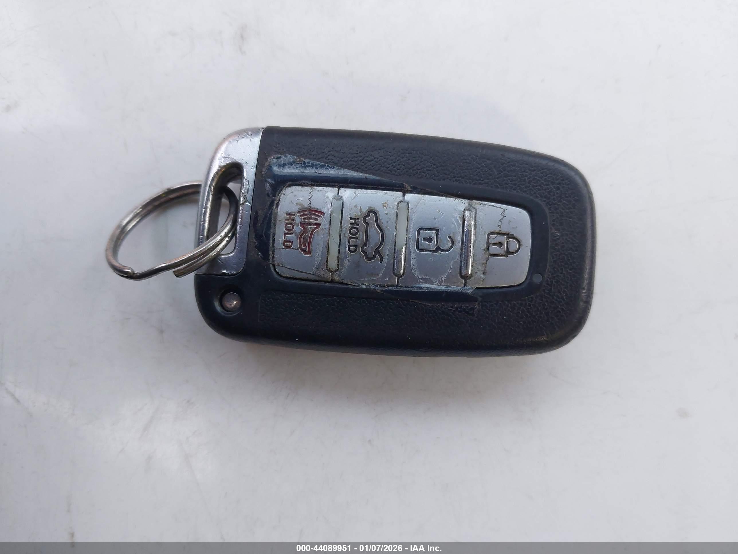 HYUNDAI AZERA image 11