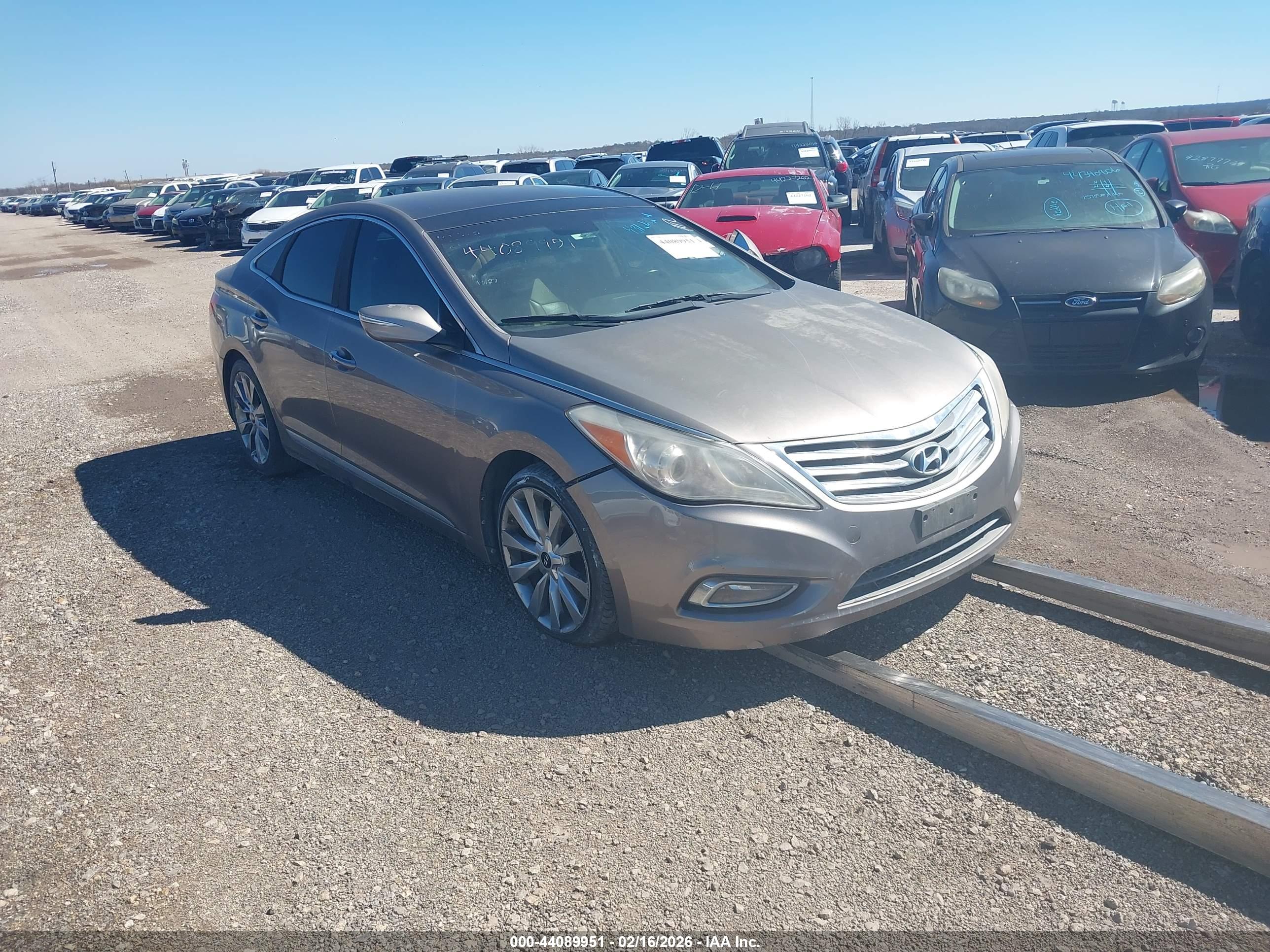 HYUNDAI AZERA image 2