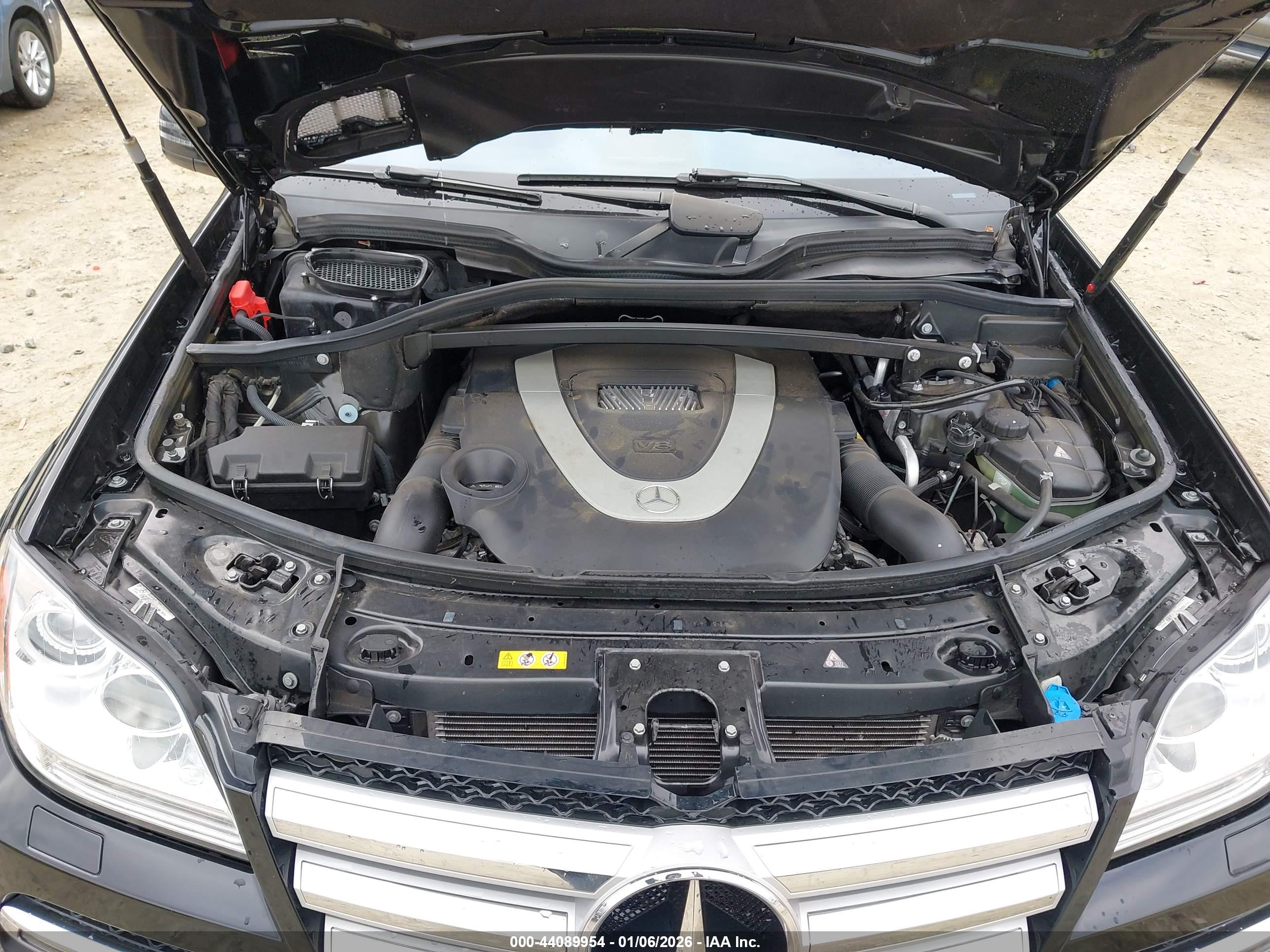 MERCEDES-BENZ GL image 10